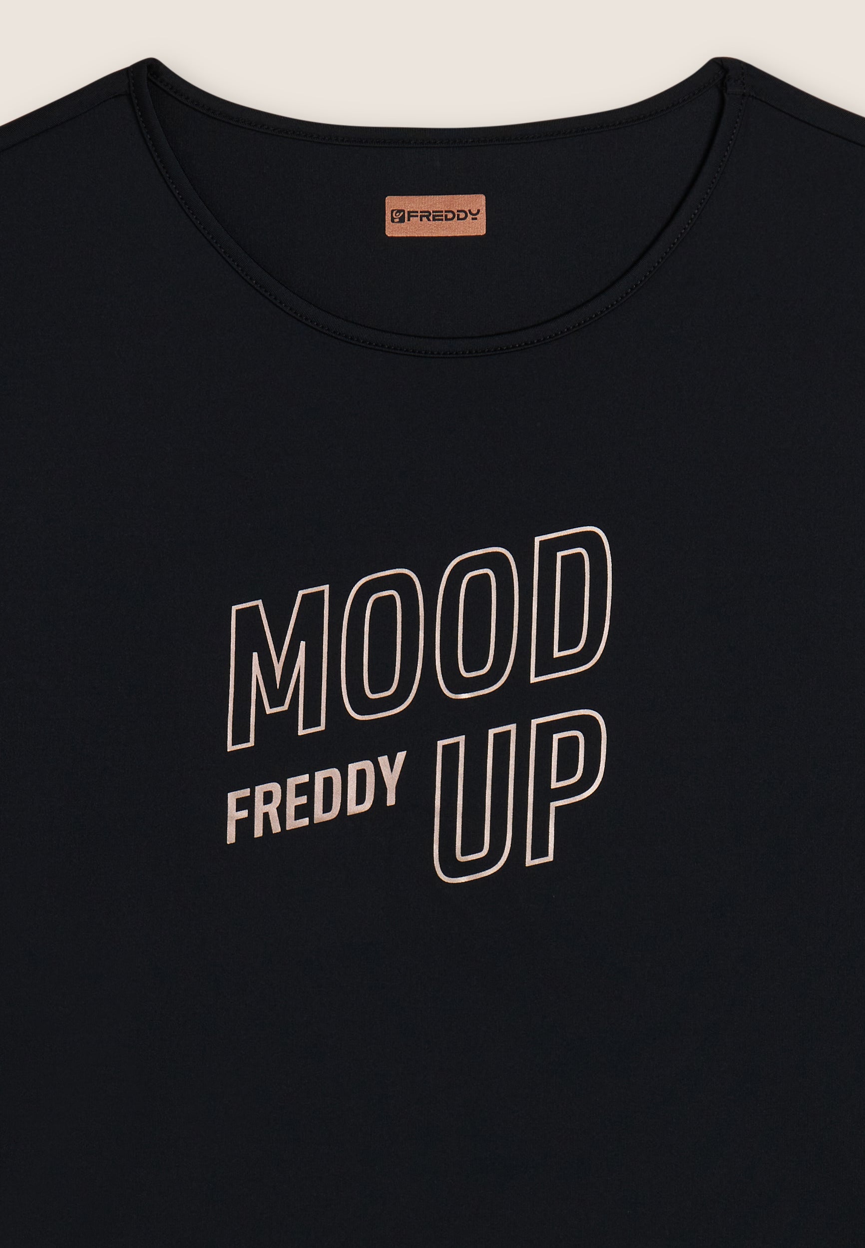 freddy-t-shirt-donna-cropped-comfort-con-stampa-mood-up-in-jersey-nylon image 7