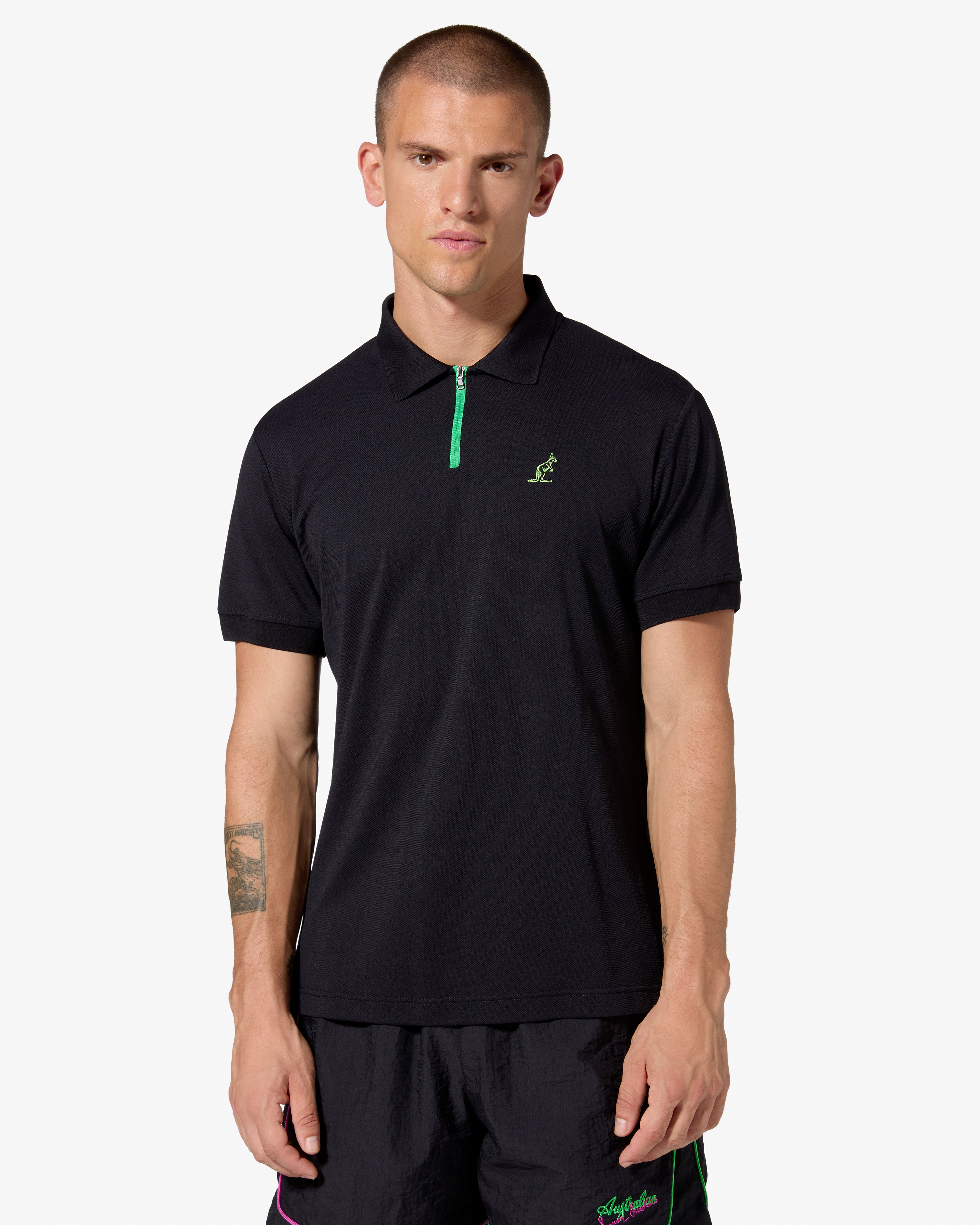 australian-horizon-polo-shirt-polo-tecnica-regular-fit-nera image 1