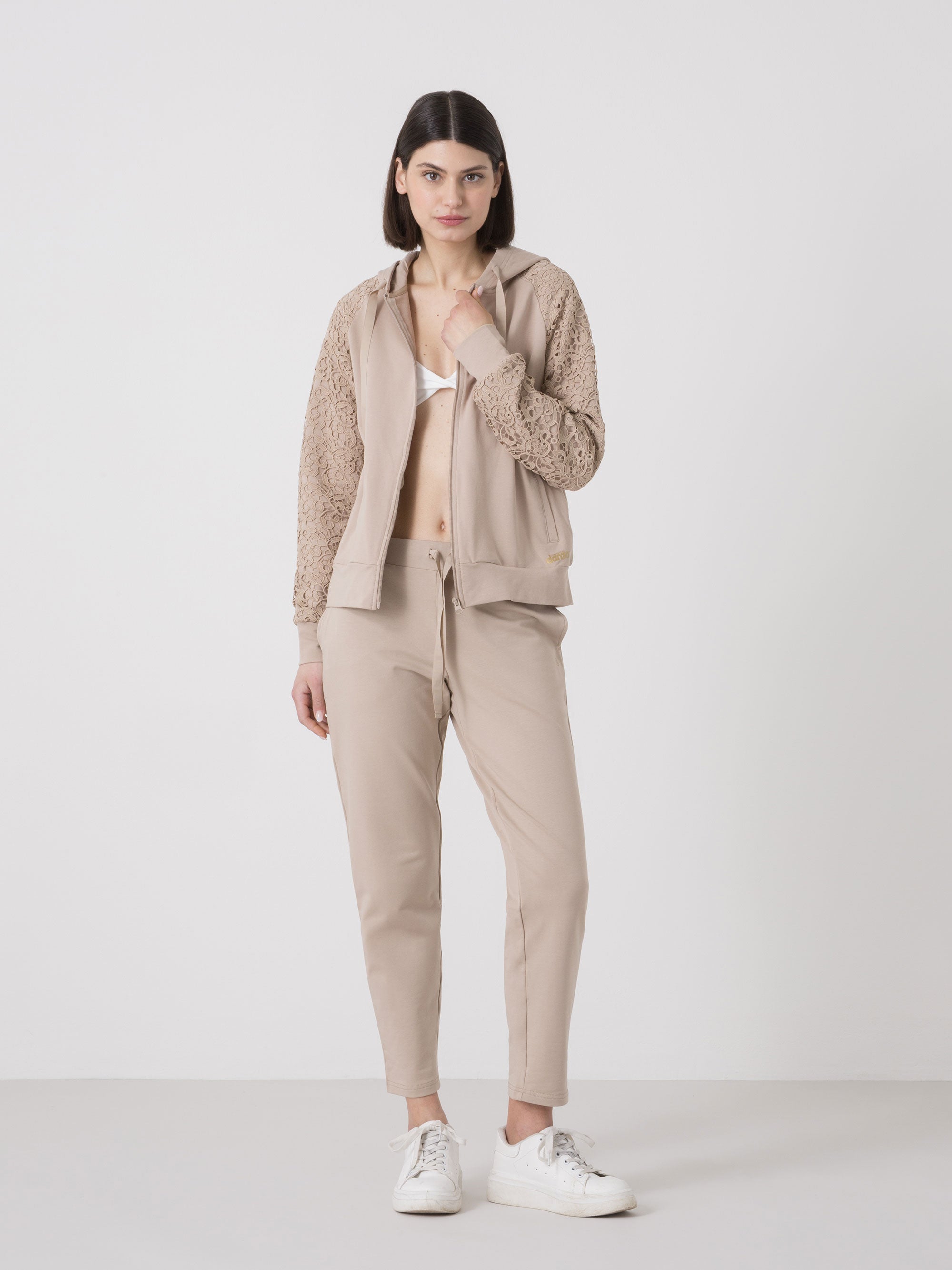 dimensione-danza-felpa-donna-full-zip-con-cappuccio-e-maniche-in-macram-sporty-c image 3