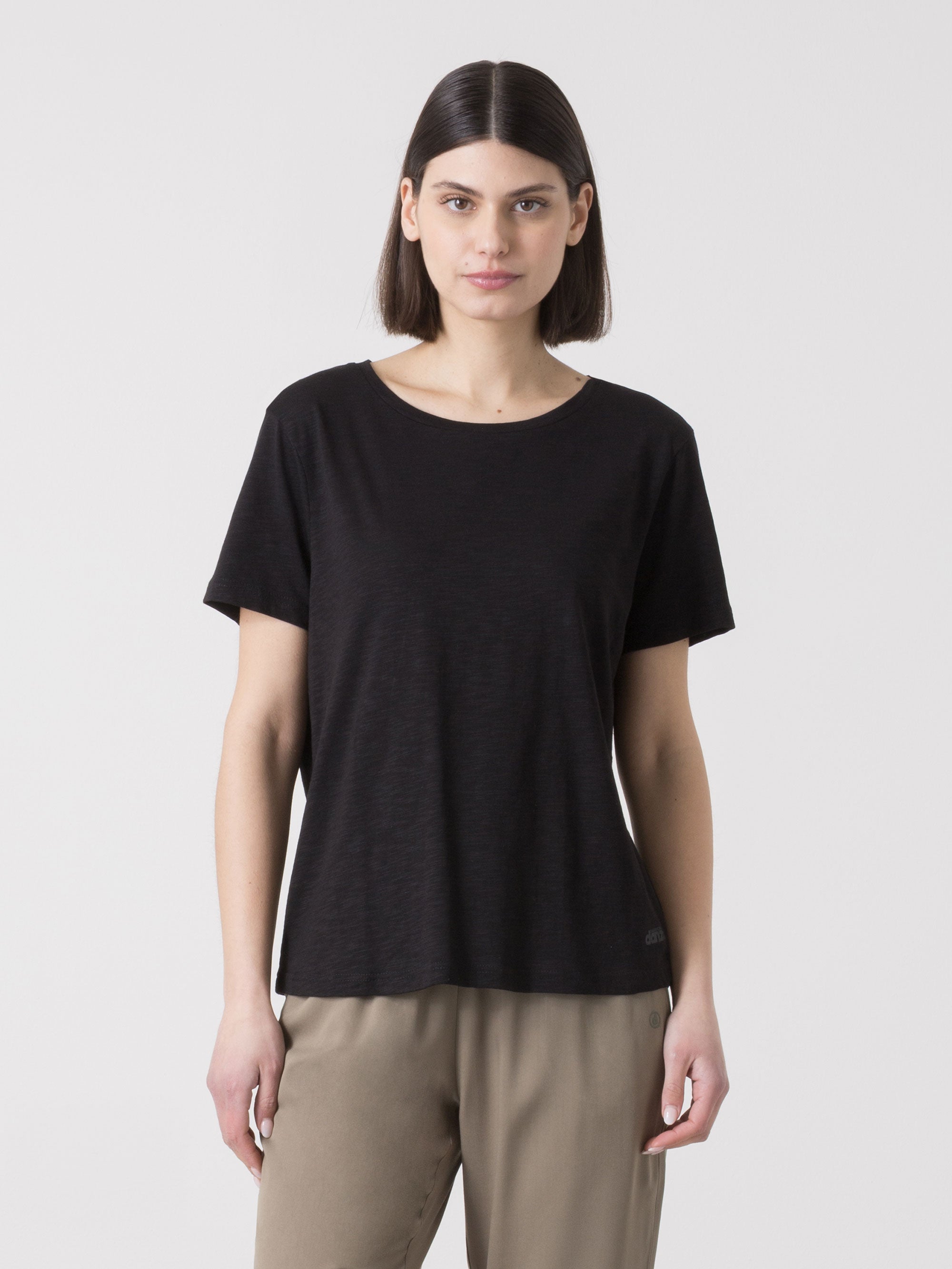 dimensione-danza-t-shirt-donna-in-slub-jersey-regular-fit-con-scollo-rotondo image 6