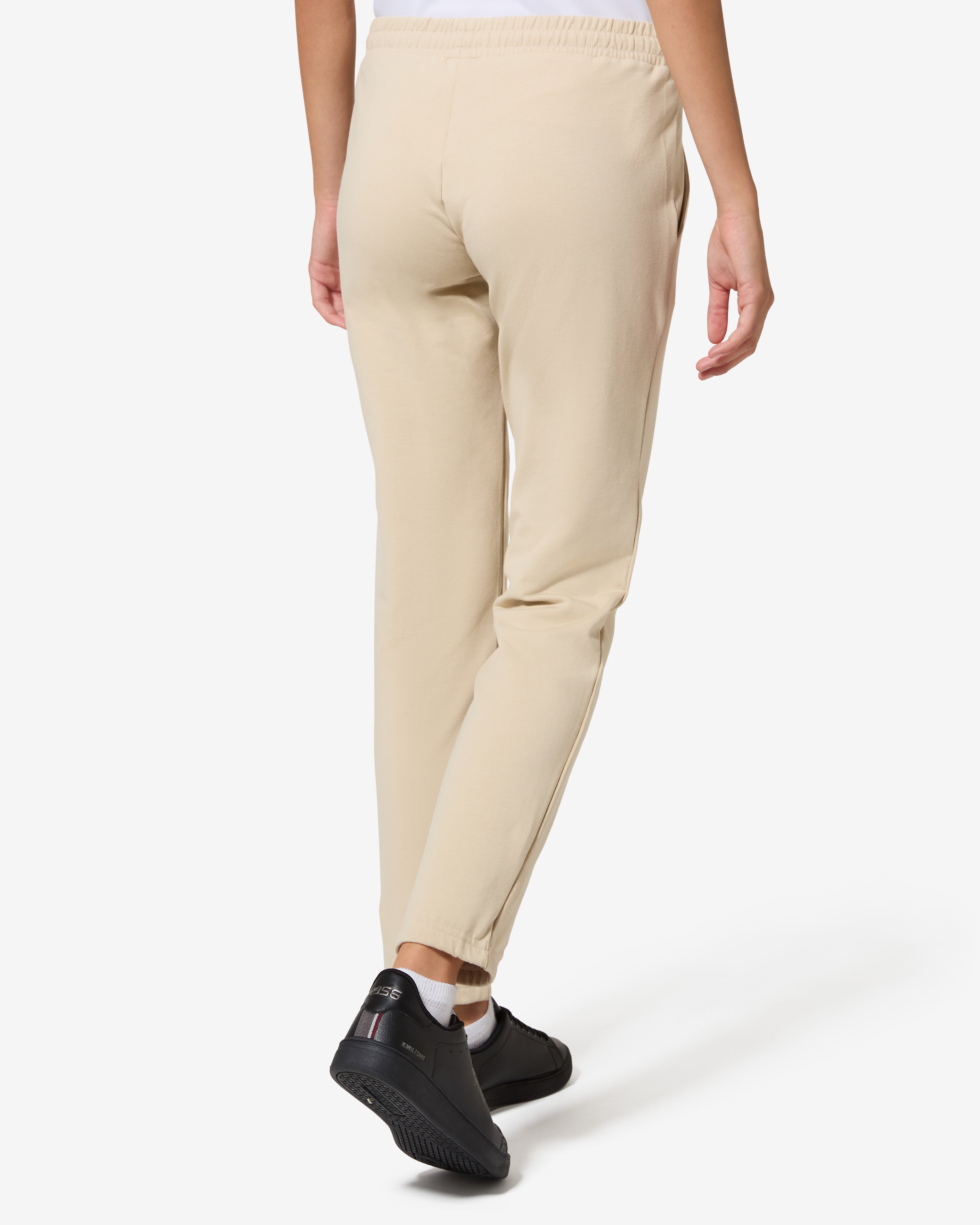 australian-essentials-track-pant-sportswear-pantalone-felpa-sabbia image 3