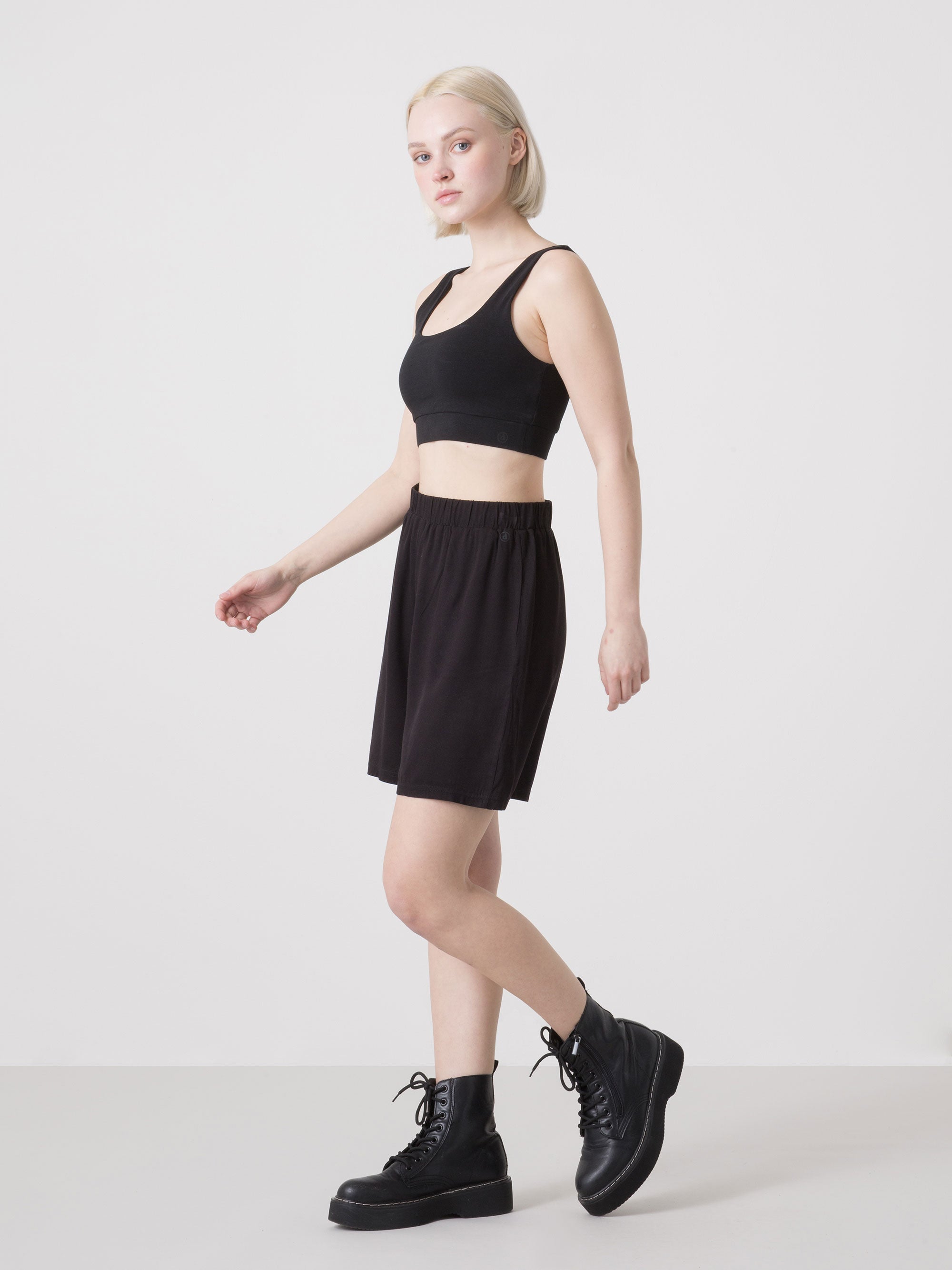 dimensione-danza-short-donna-in-viscosa-leggera-con-vita-elasticizzata-e-tasche image 7