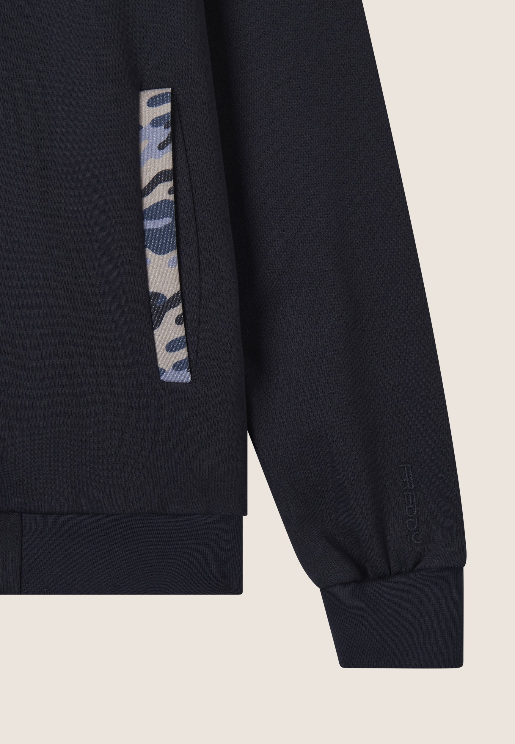 freddy-felpa-uomo-zip-collo-alto-con-dettagli-camouflage image 6