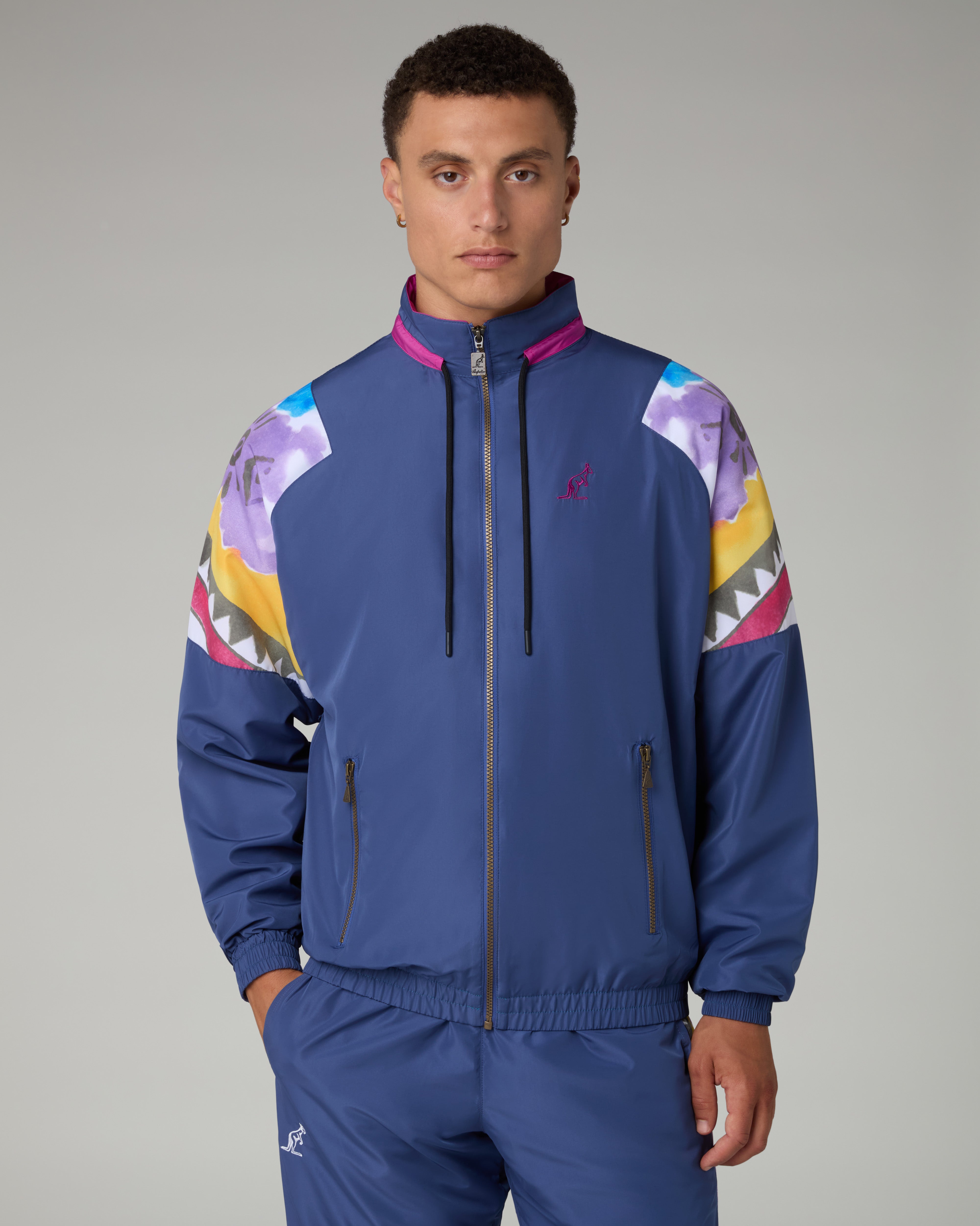 australian-native-old-track-jacket-jeans image 1