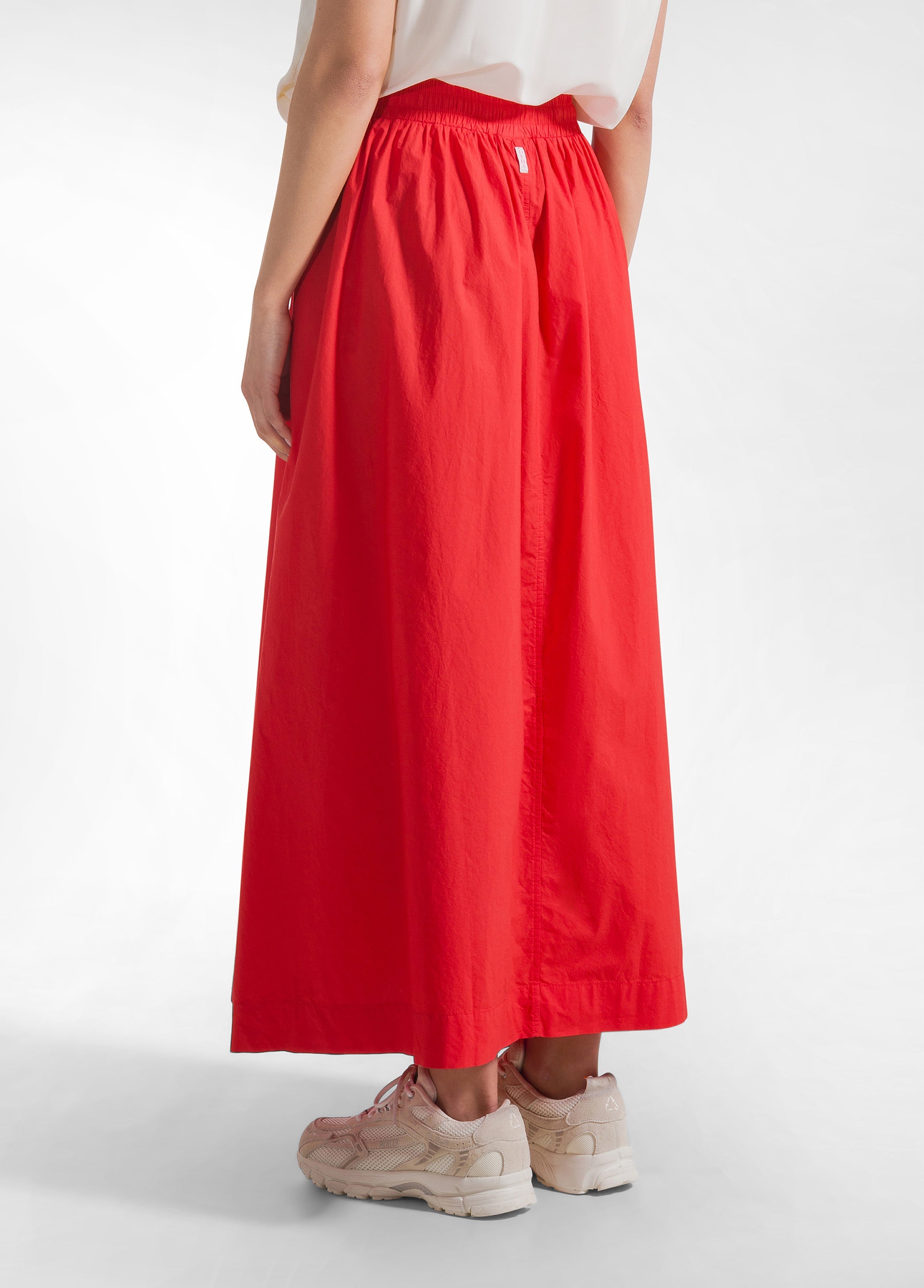 deha-gonna-maxi-in-popeline-effetto-parachute-rosso-con-spacco image 3