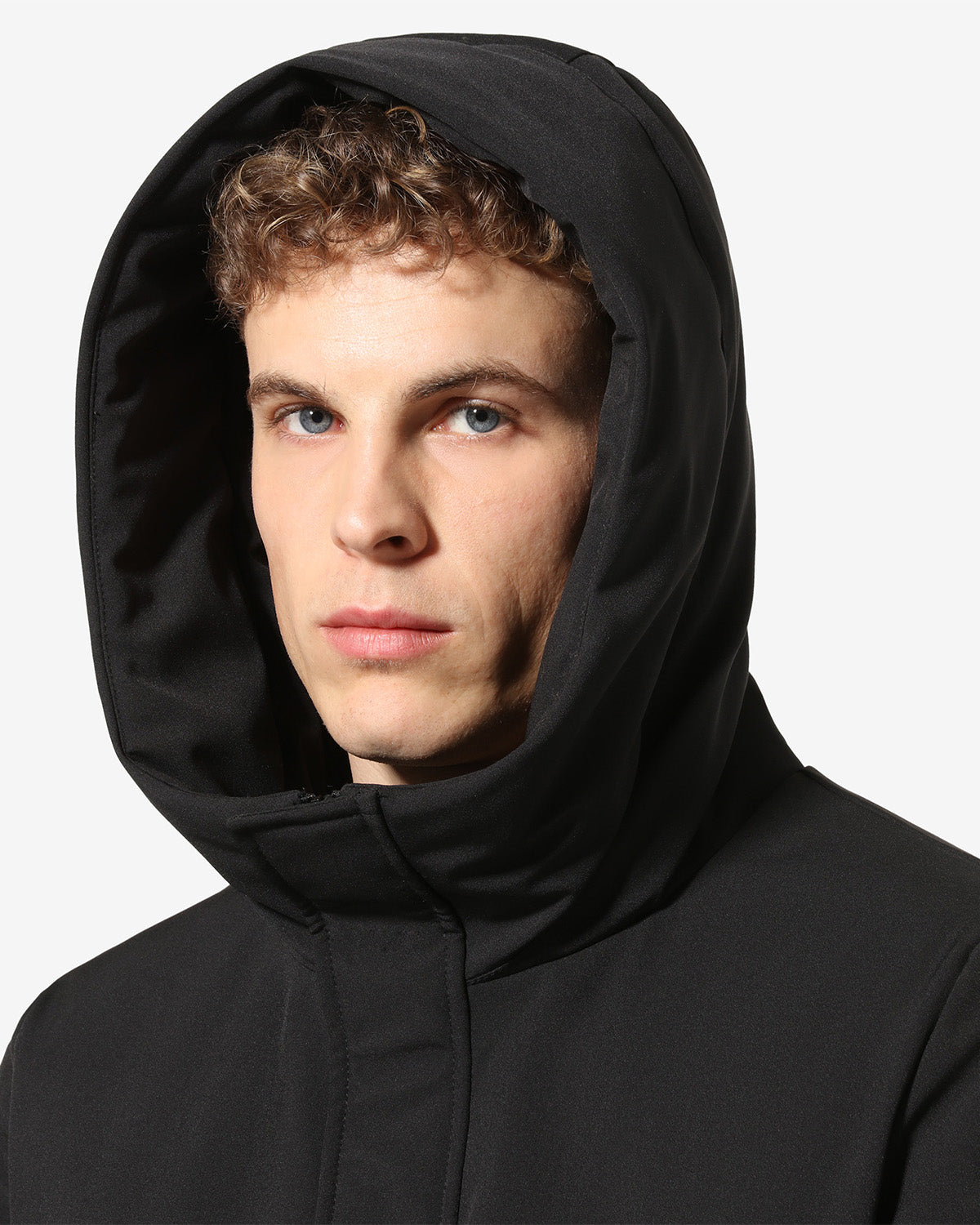 australian-soft-shell-jacket-con-cappuccio-nero image 4