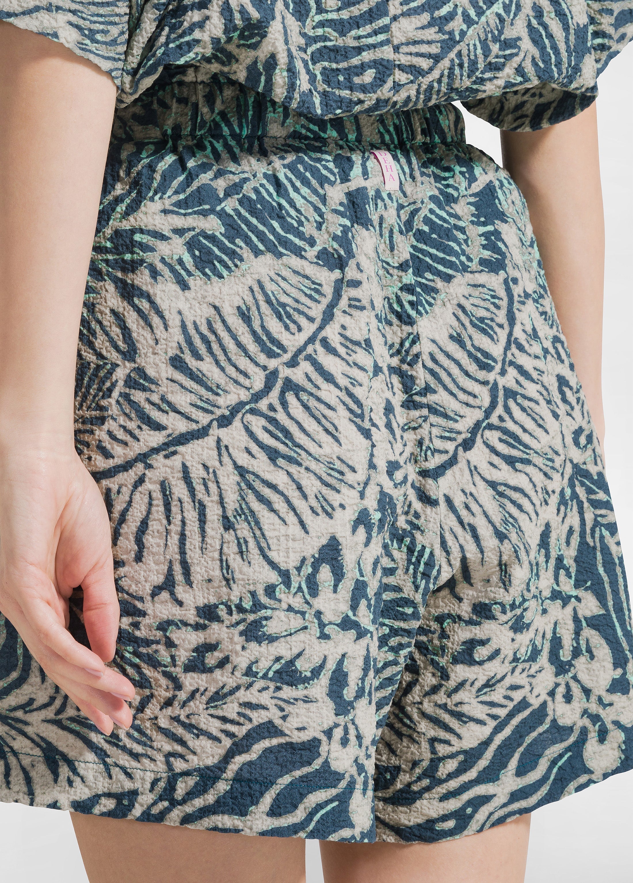 deha-pantaloncini-in-cotone-seersucker-blu-stampati image 4