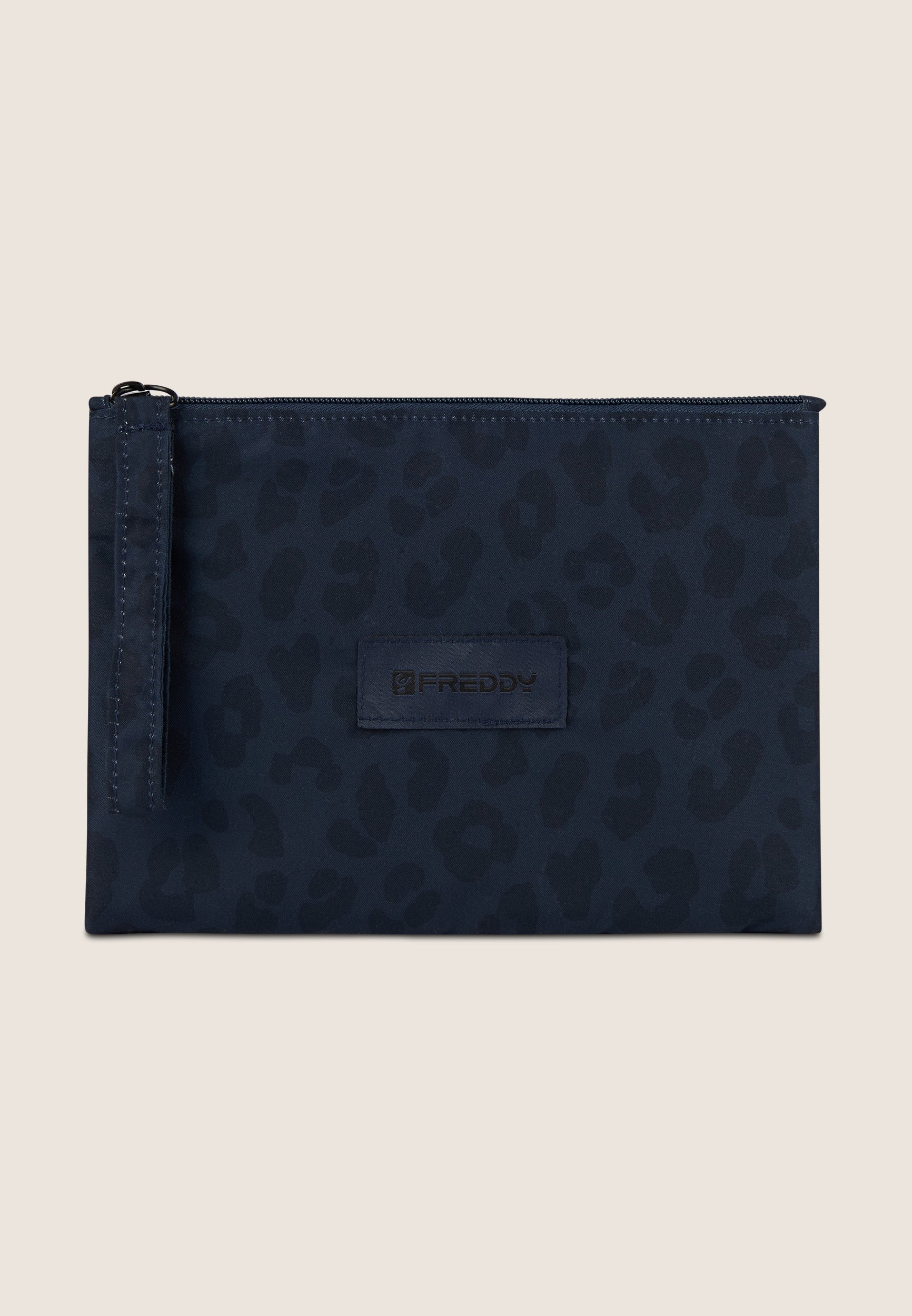 freddy-wr-up-bustina-leopardata-in-poliestere-con-zip-e-logo image 1