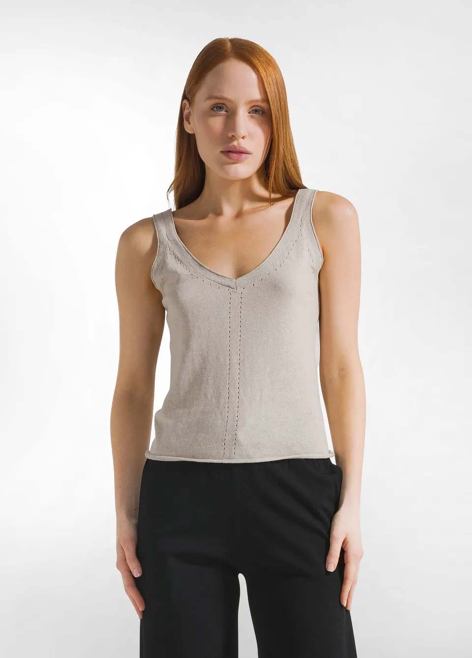 deha-top-in-maglia-lino-e-cotone-con-spalline-beige image 1