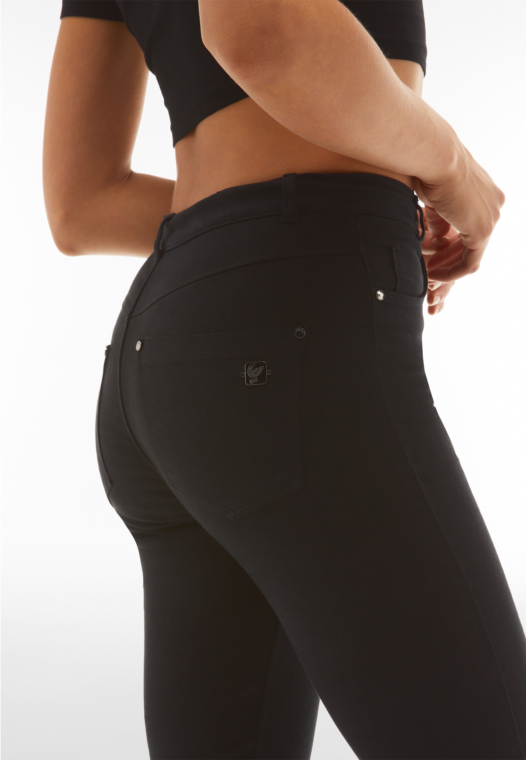 freddy-black-pantaloni-skinny-5-tasche-vita-regular-tinto-in-capo image 5