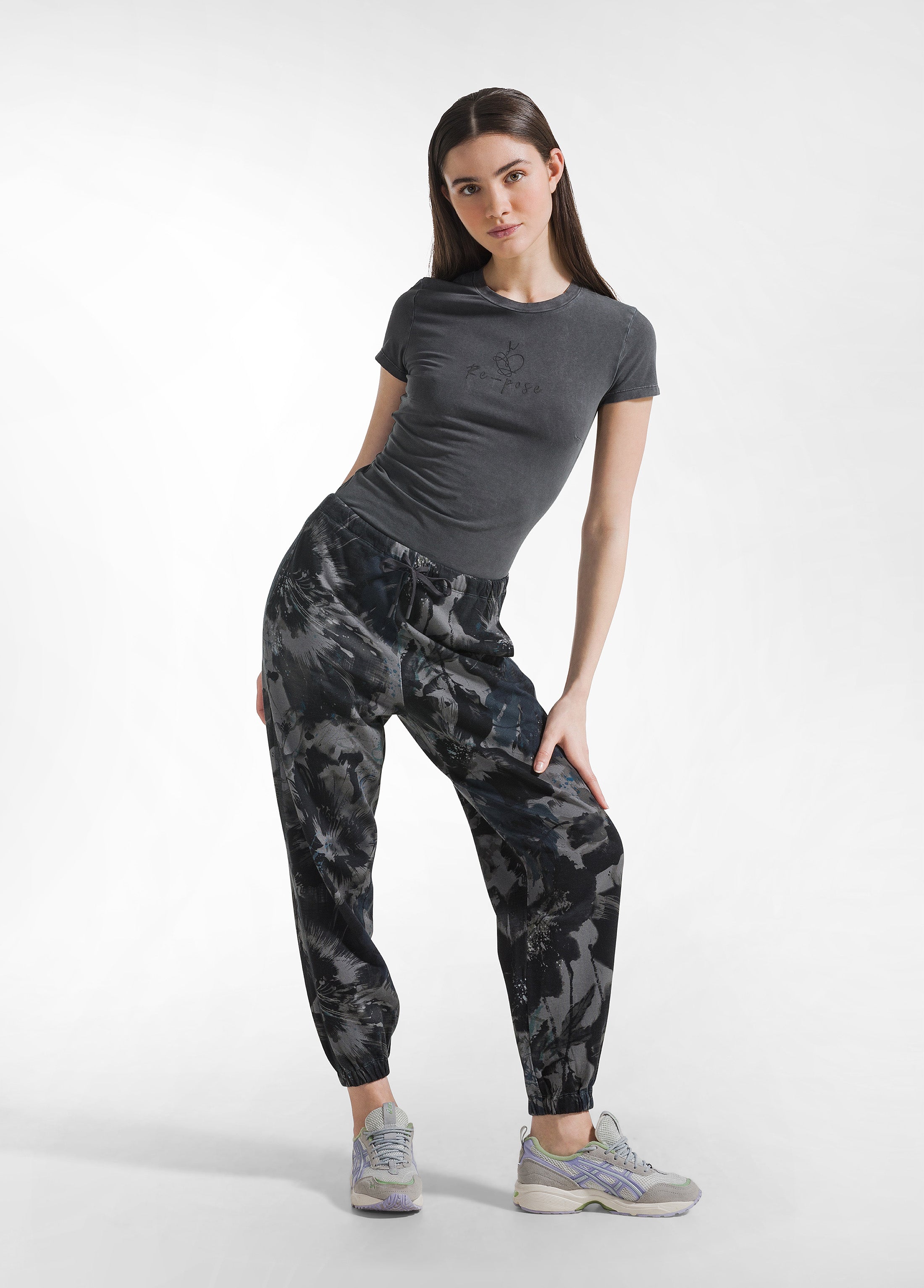 deha-t-shirt-stretch-effetto-marmo-nero-maglietta-aderente-donna image 4