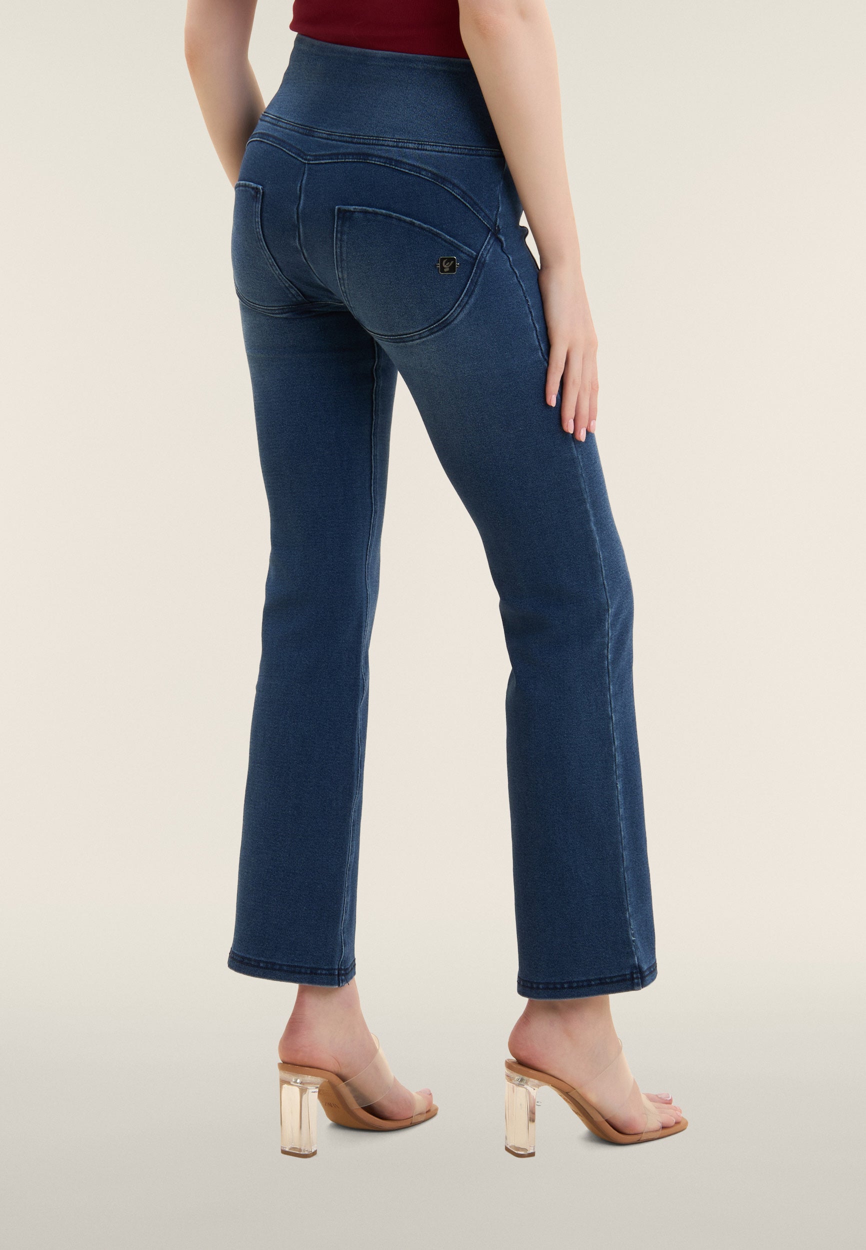 freddy-wr-up-pantaloni-bootcut-vita-alta-in-denim-satinato image 4