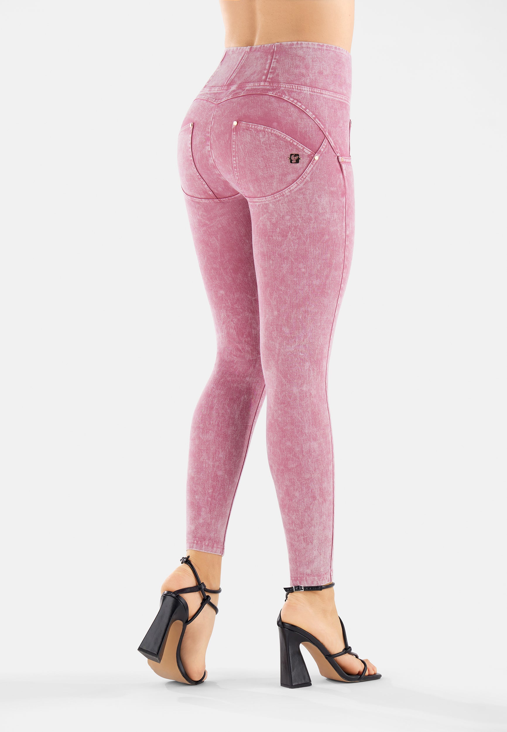 freddy-wr-up-jeans-vita-alta-in-bull-denim-navetta-marble-wash image 8