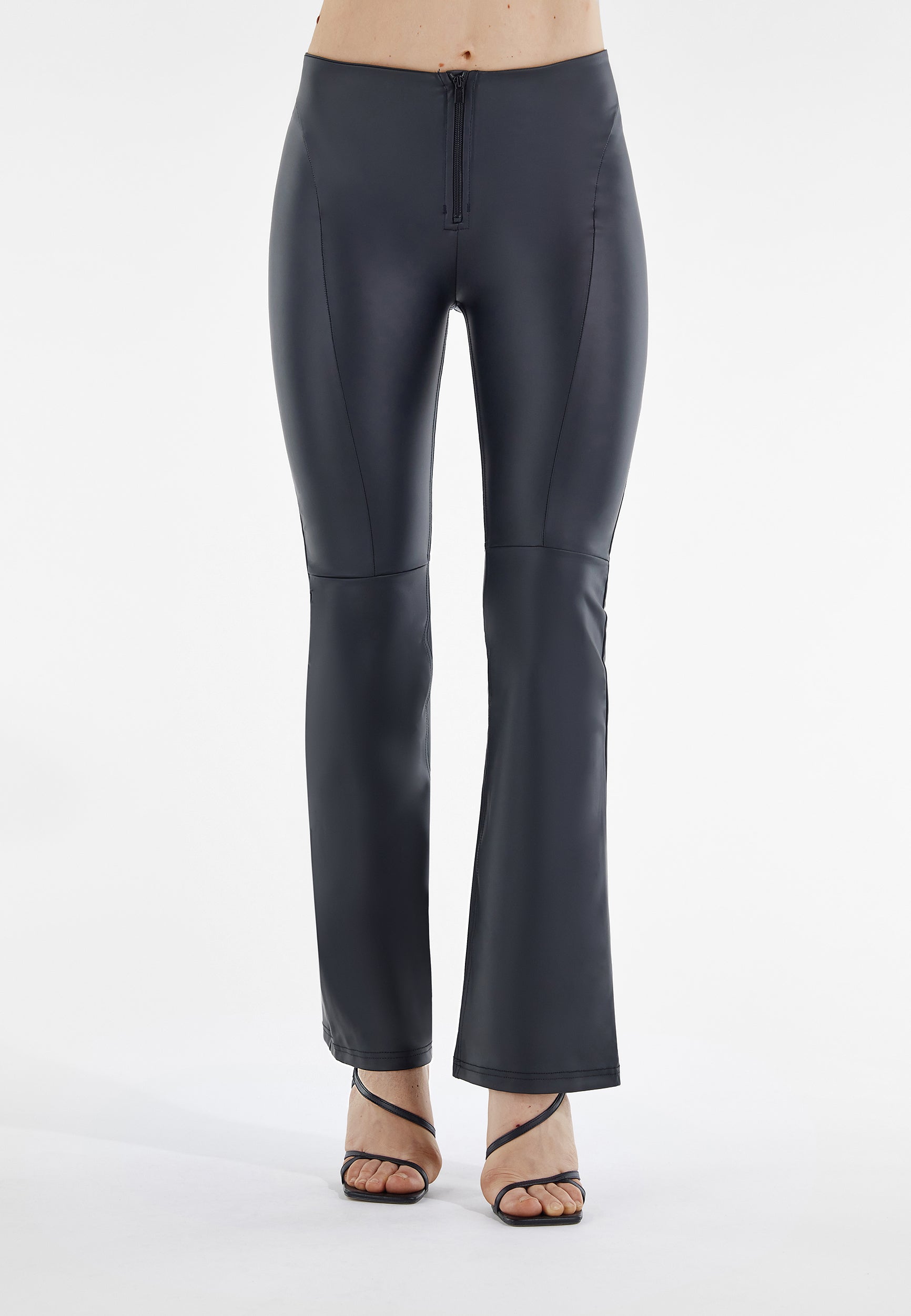 freddy-wr-up-pantaloni-similpelle-vita-alta-sagomata-flare-a-blocchi image 1