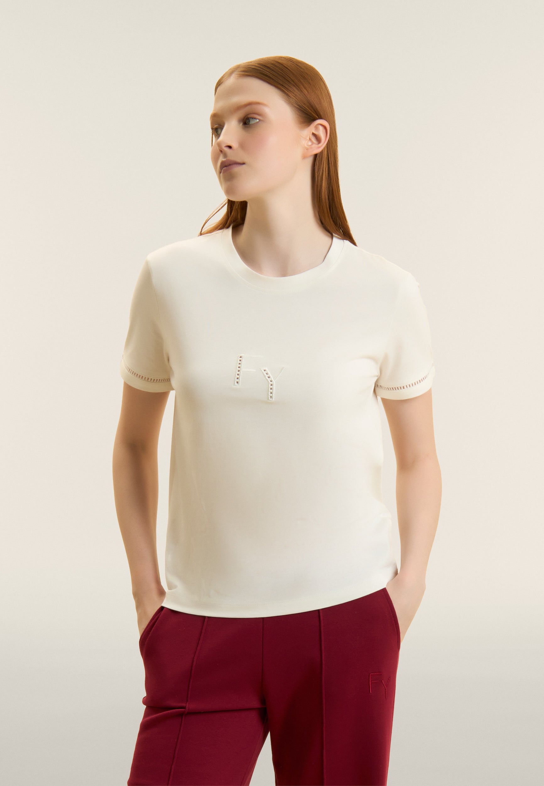 freddy-t-shirt-girocollo-donna-in-cotone-con-ricamo-traforato-logo image 1