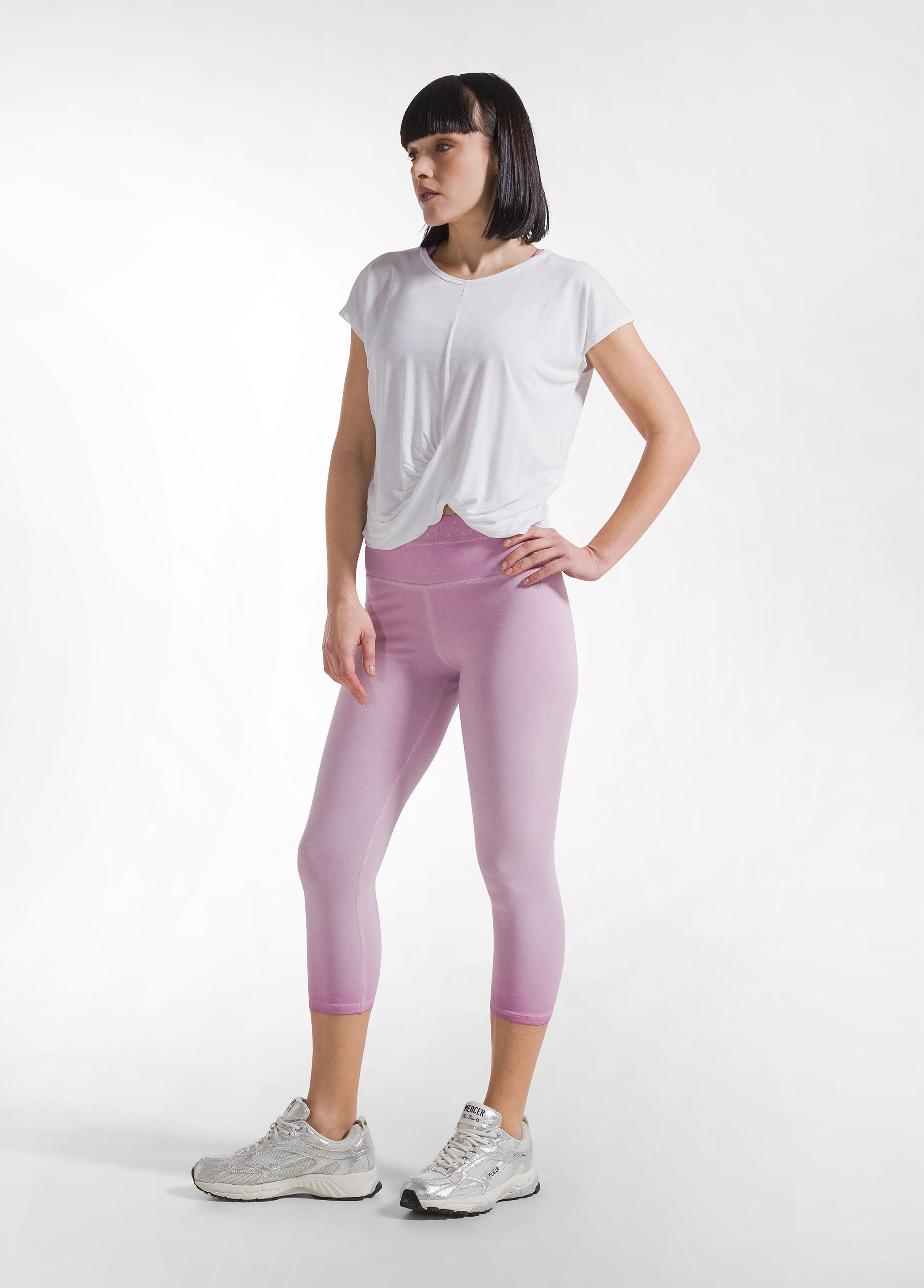 deha-d42041-t-shirt-yoga-con-nodo-frontale-bianca image 4