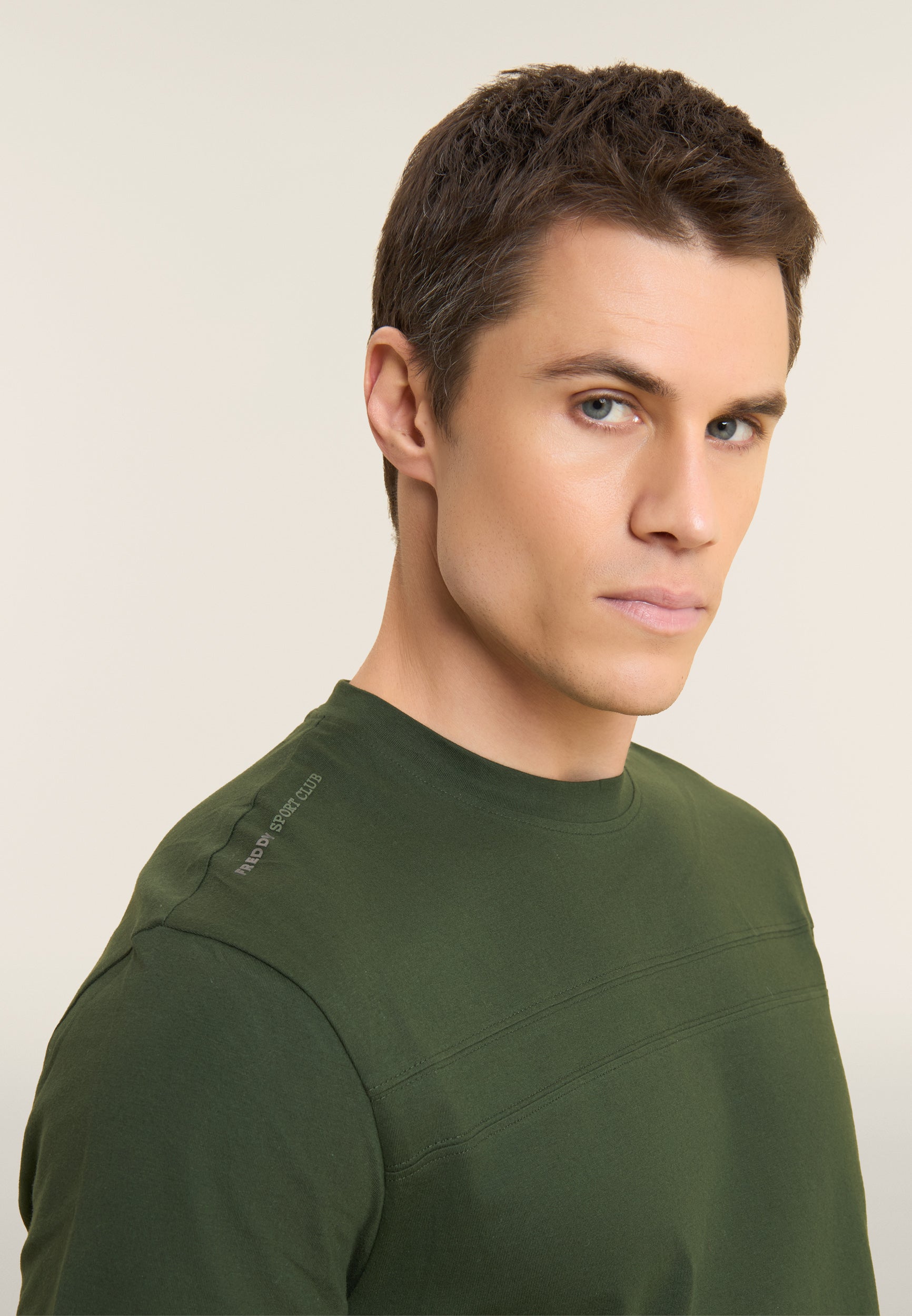 freddy-t-shirt-uomo-manica-corta-in-jersey-cotone-100-regular-fit image 4