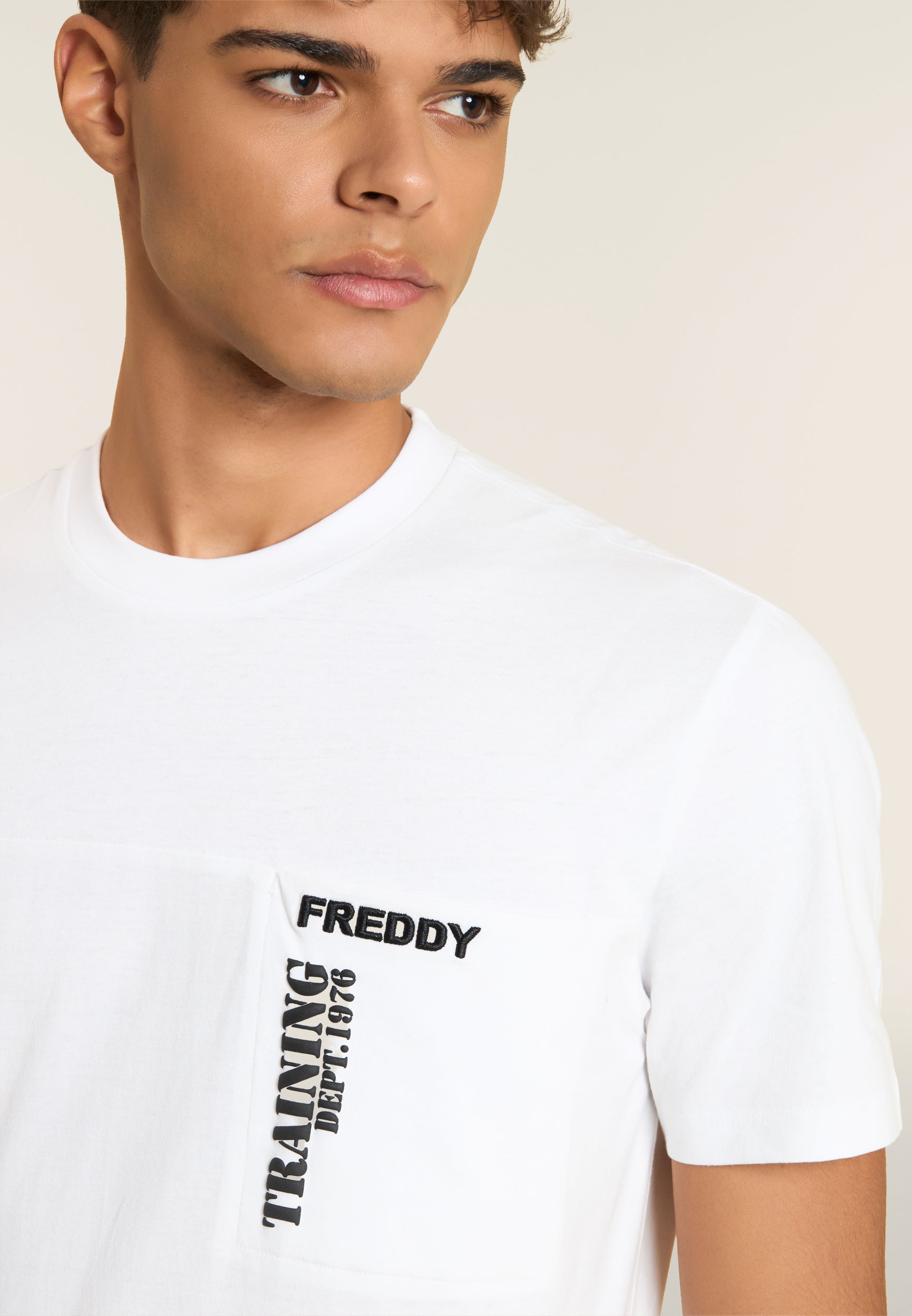 freddy-t-shirt-da-uomo-in-cotone-con-grafica-in-rilievo-regular-fit image 4