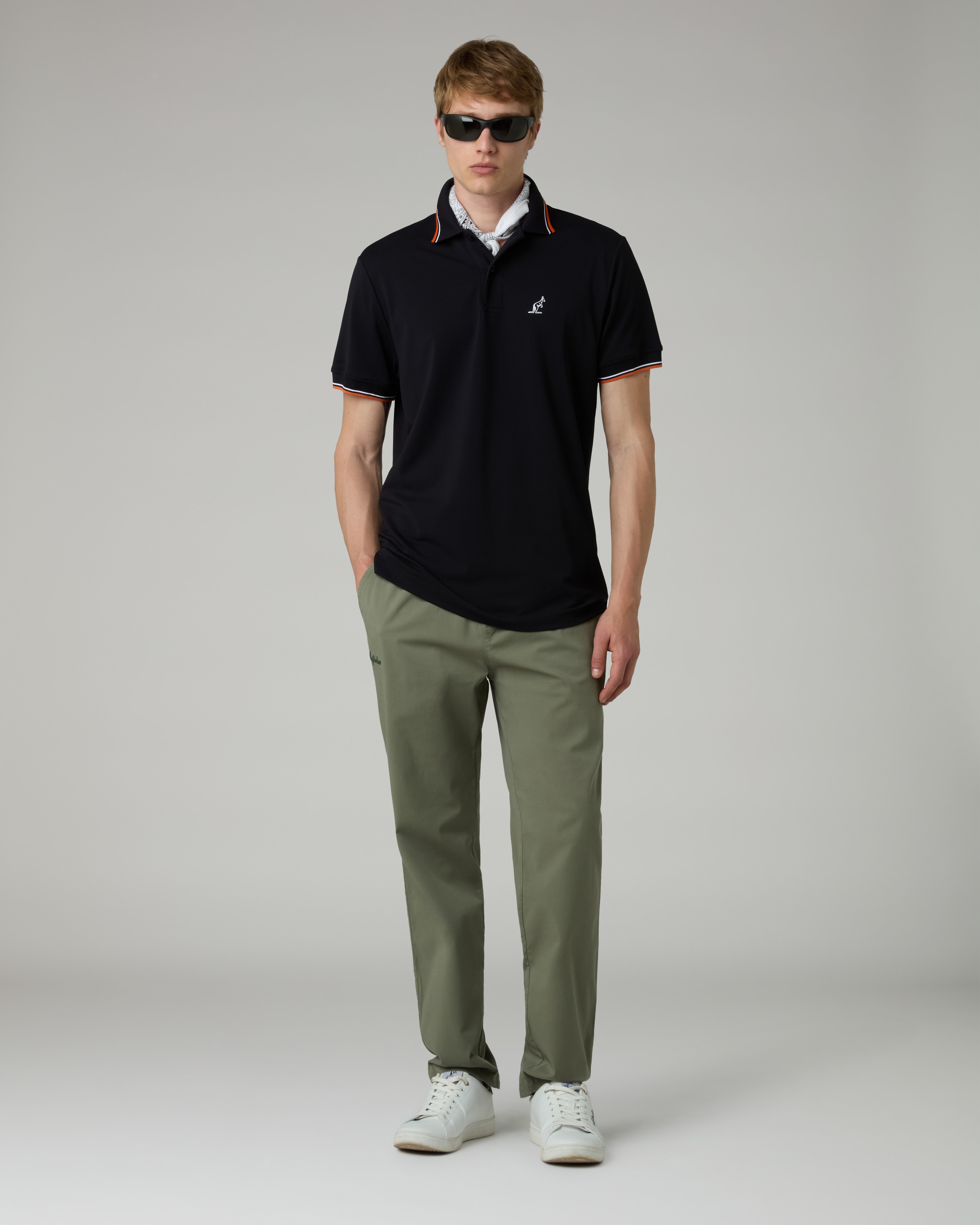 australian-2-stripes-polo-nera-piquet-tecnico-bielastico image 2