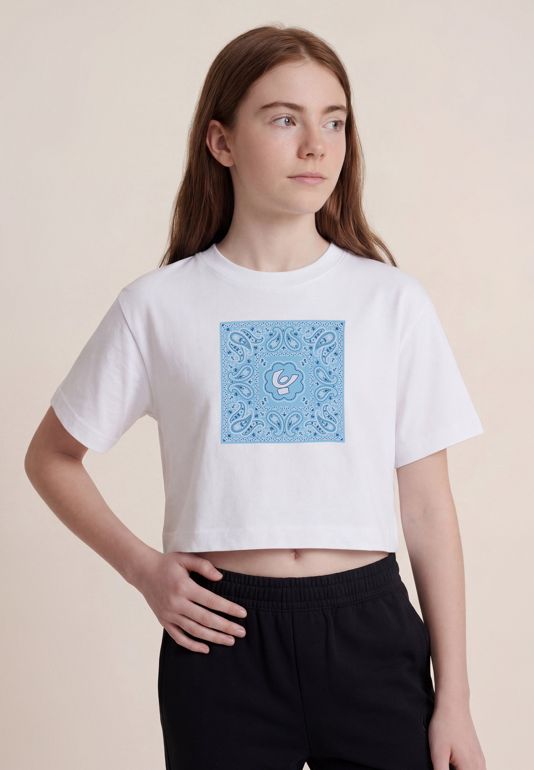 freddy-t-shirt-cropped-bambina-grafica-paisley-manica-corta image 1