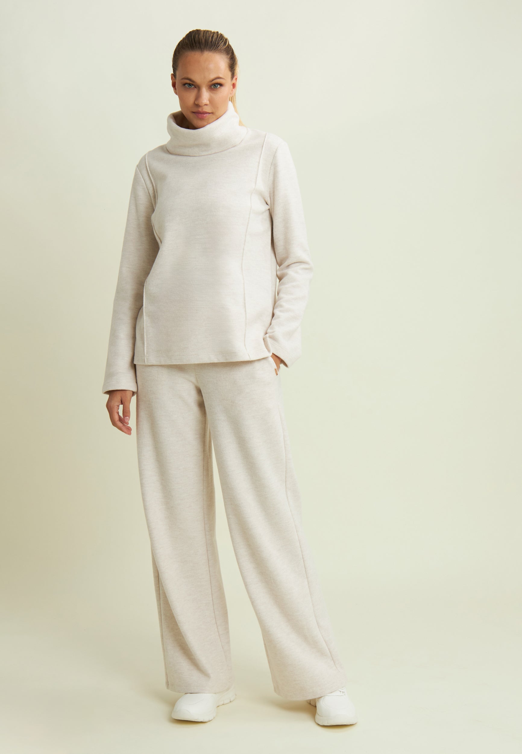 freddy-felpa-donna-svasata-collo-alto-effetto-tricot image 2