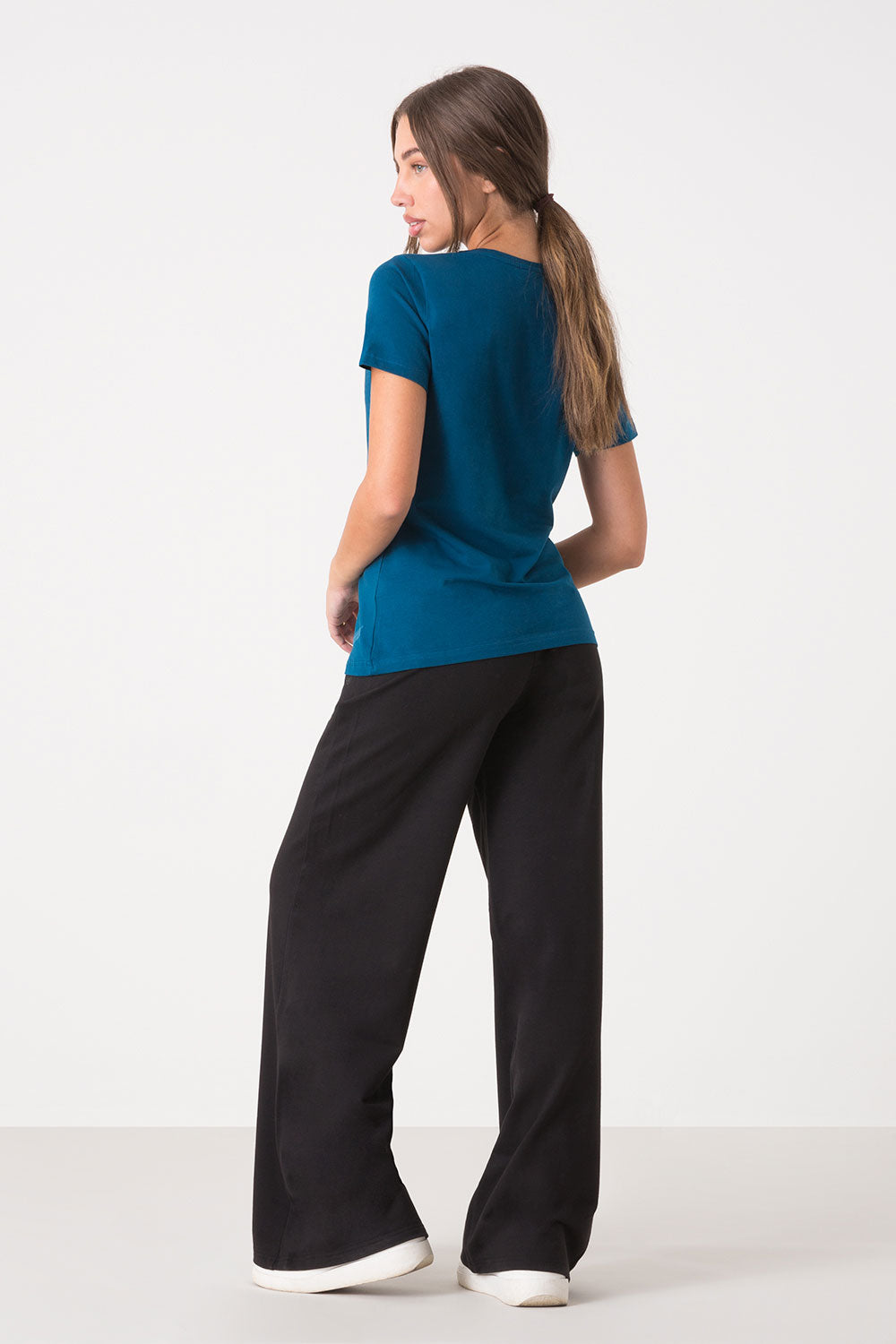 dimensione-danza-t-shirt-in-jersey-stretch-leggero-girocollo image 2