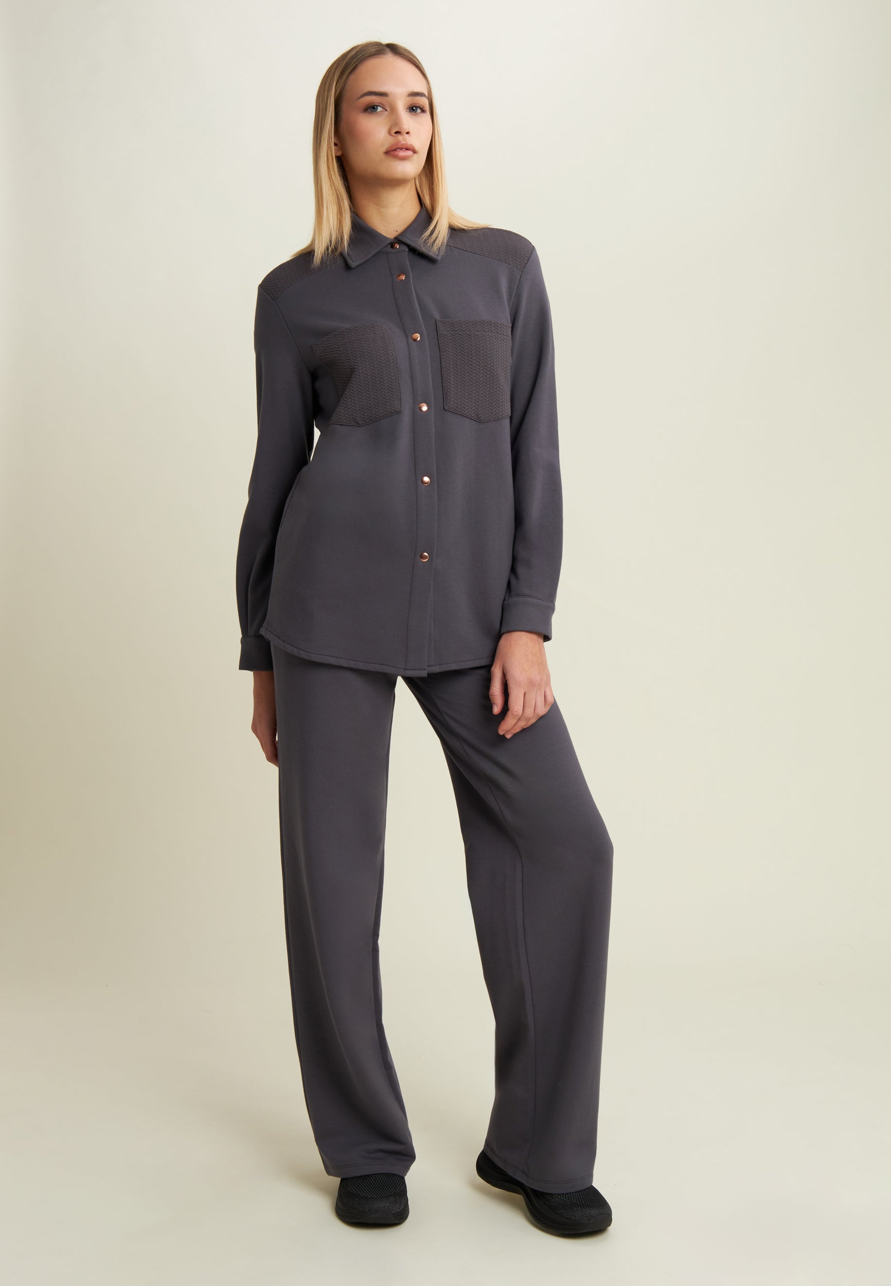 freddy-camicia-donna-in-felpa-modal-con-bottoni-dorati image 2