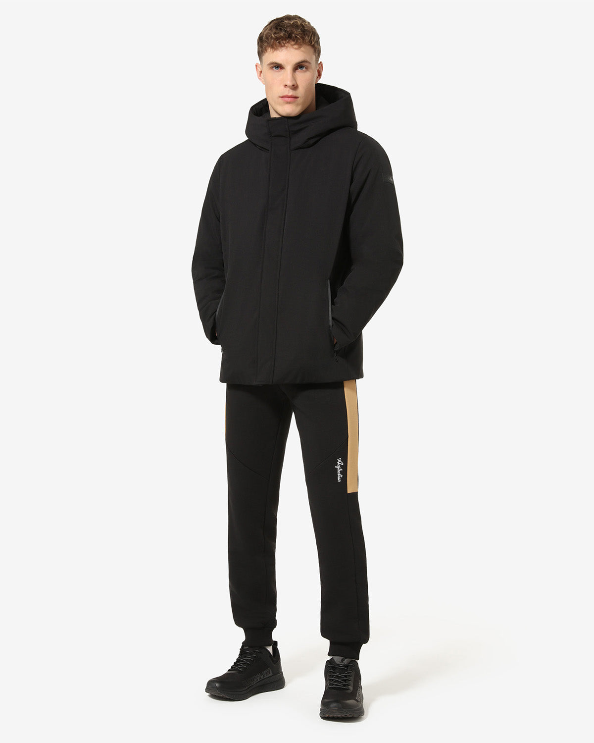 australian-soft-shell-jacket-con-cappuccio-nero image 2