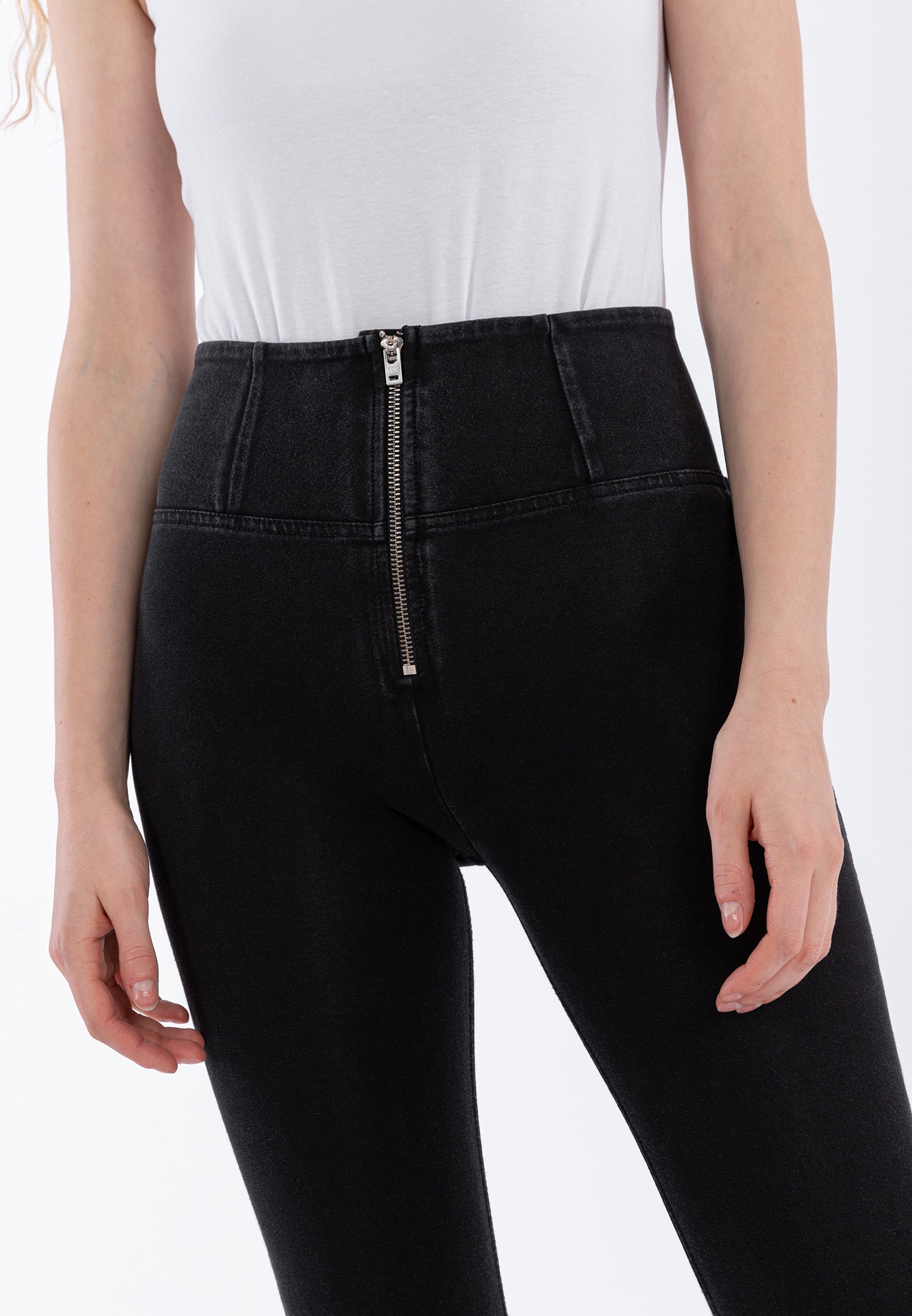 freddy-pantalone-wr-up-skinny-vita-alta-regular-in-denim-elasticizzato-donna image 4