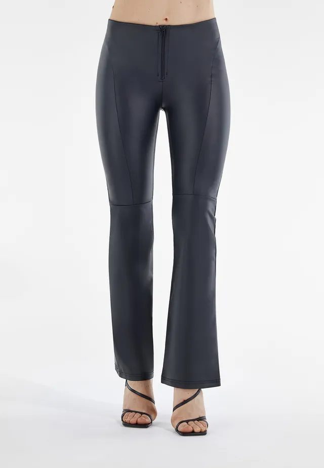 freddy-wr-up-pantaloni-similpelle-vita-alta-sagomata-flare-a-blocchi image 1