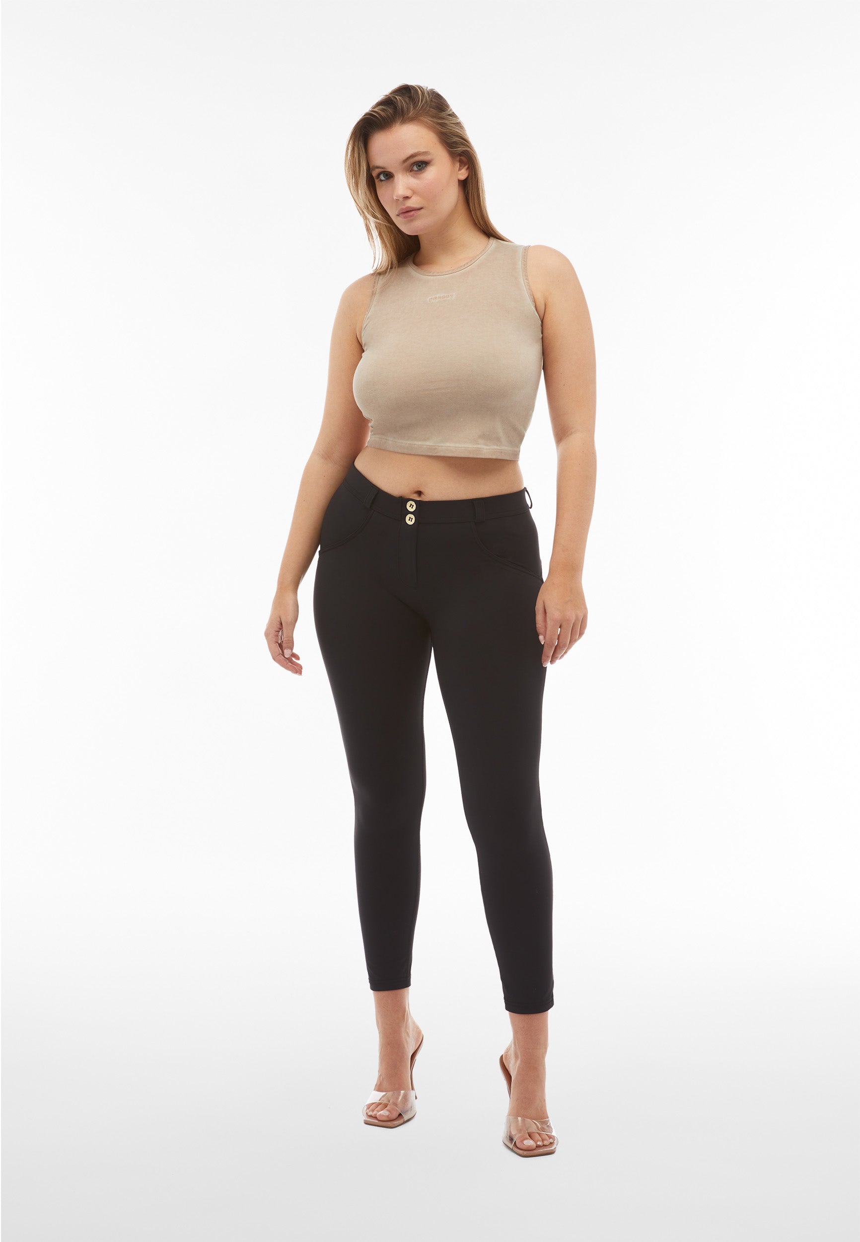 freddy-wr-up-pantaloni-push-up-vita-regular-7-8-tessuto-bioattivo image 2