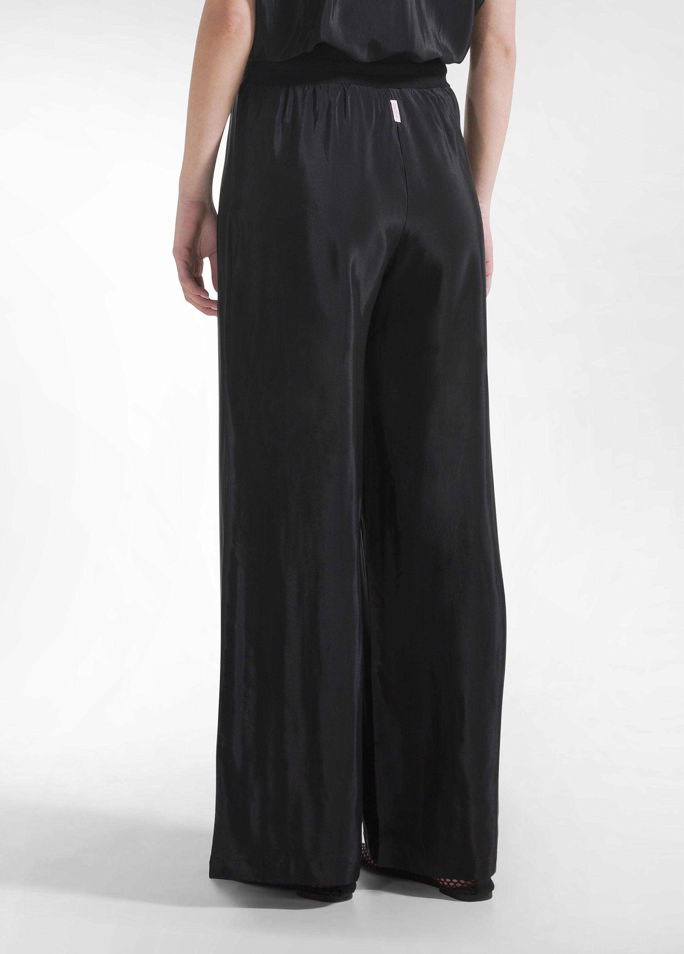 deha-pantaloni-palazzo-in-satin-nero image 3