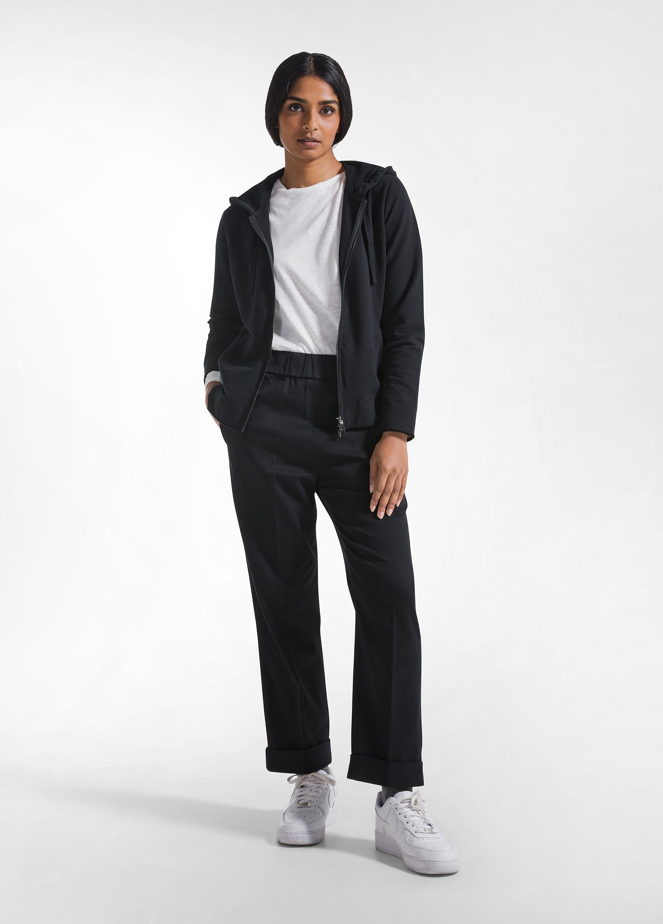 deha-felpa-con-zip-e-cappuccio-in-cotone-stretch-nero image 4