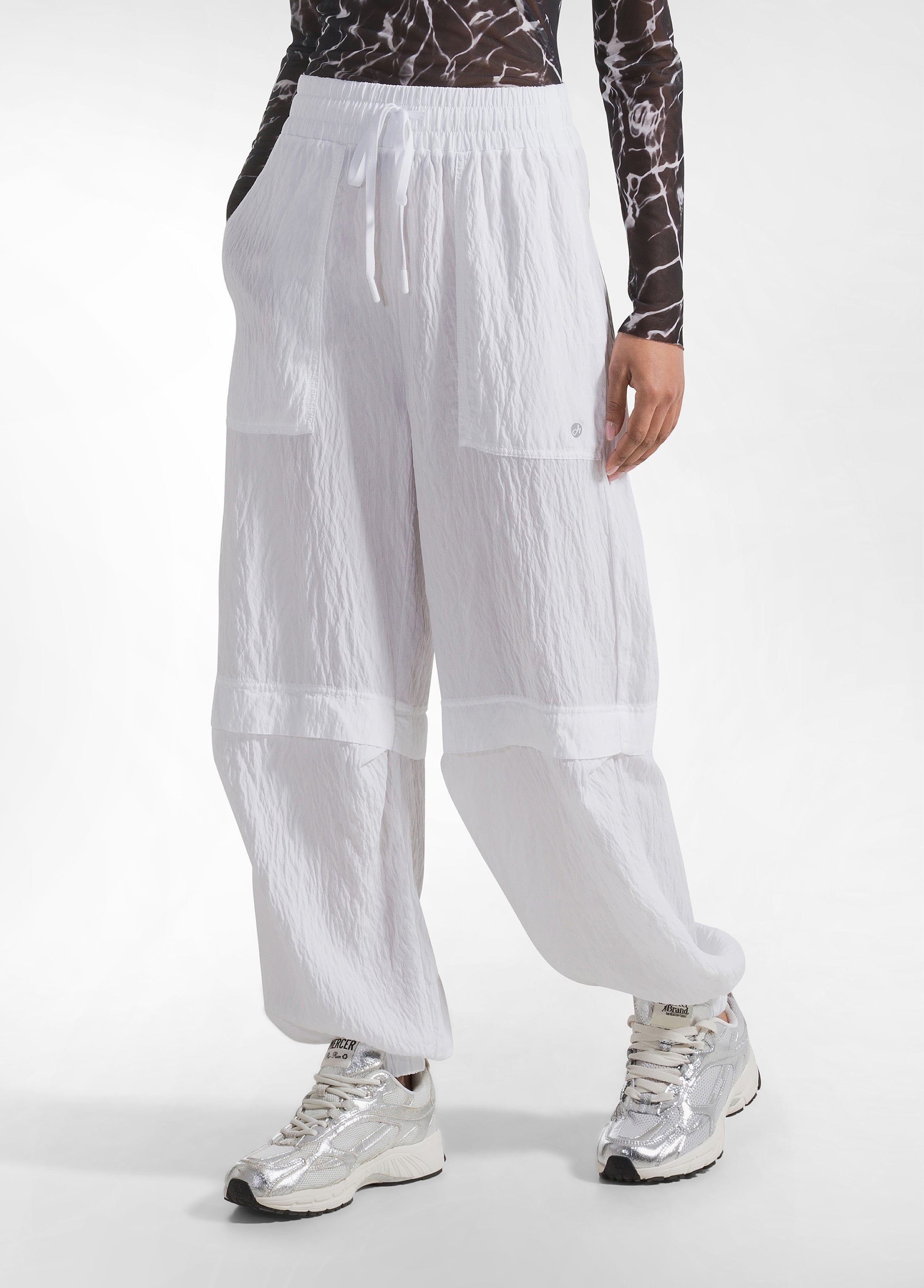 deha-jogger-ampi-viscosa-crinkle-iron-free-bianco image 2