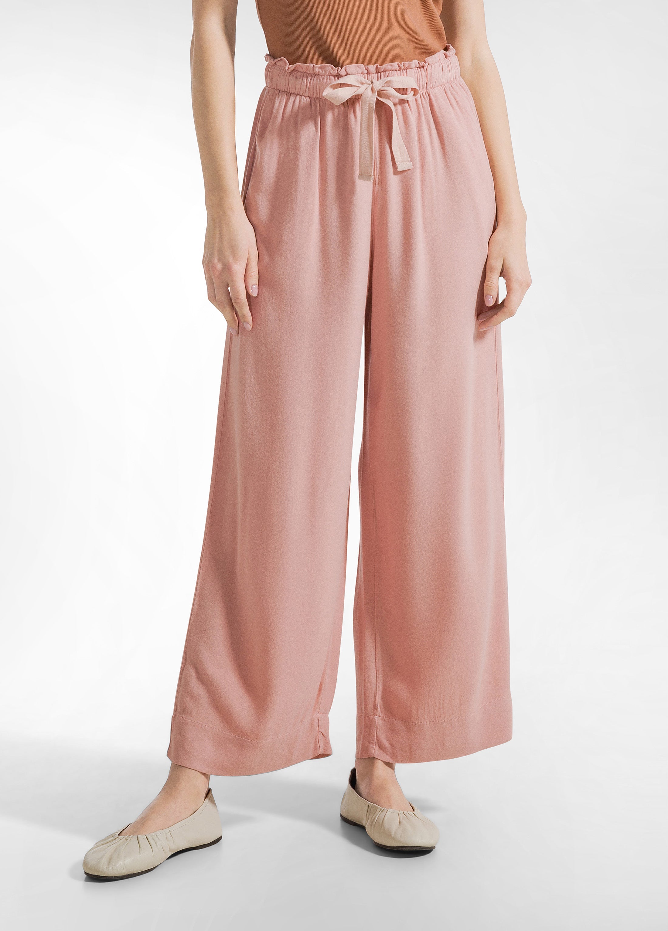 deha-pantalone-cropped-in-viscosa-crepe-rosa image 2