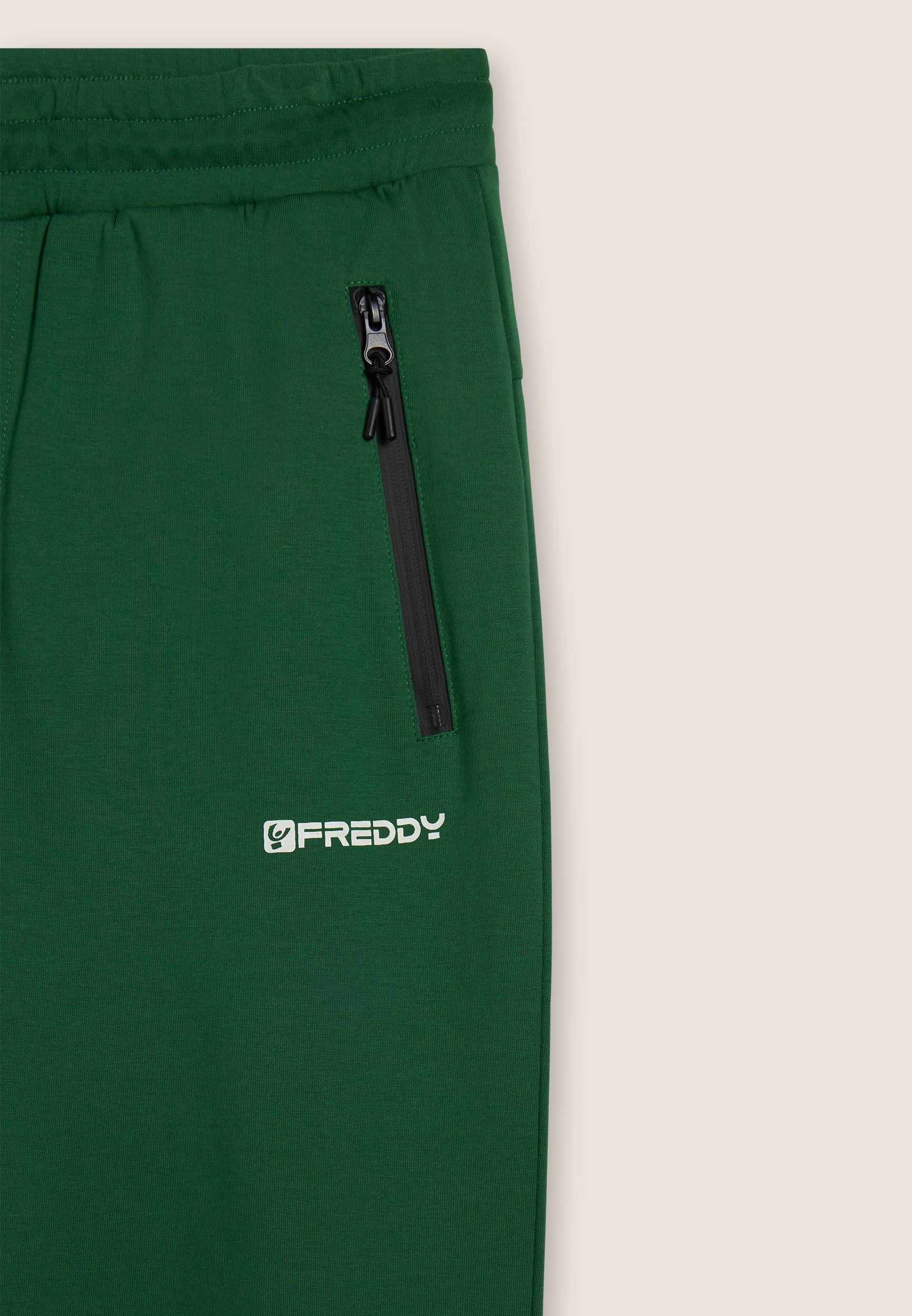 freddy-pantaloni-a-carota-uomo-in-interlock-con-zip-laterali image 7