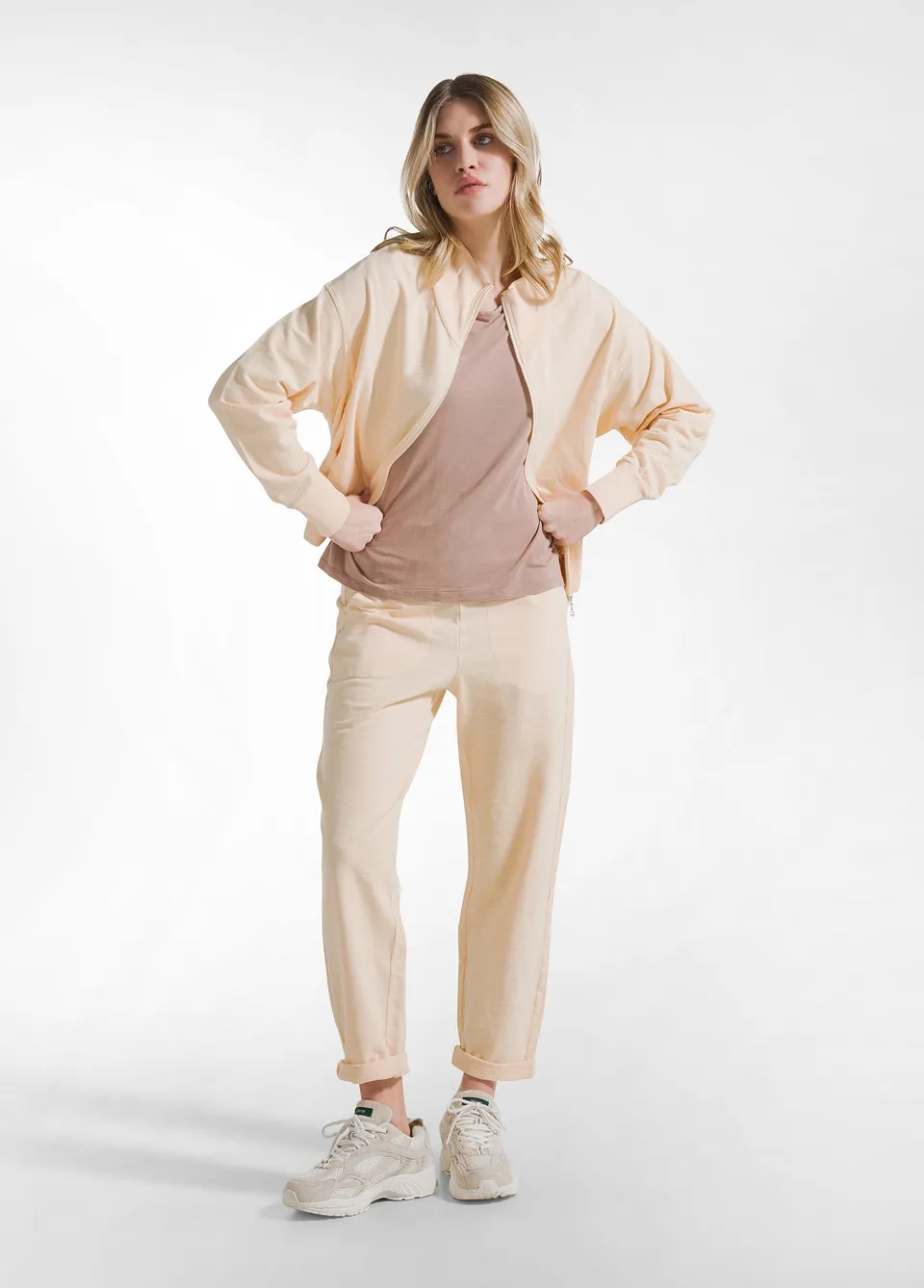 deha-t-shirt-fluida-in-viscosa-marrone image 1