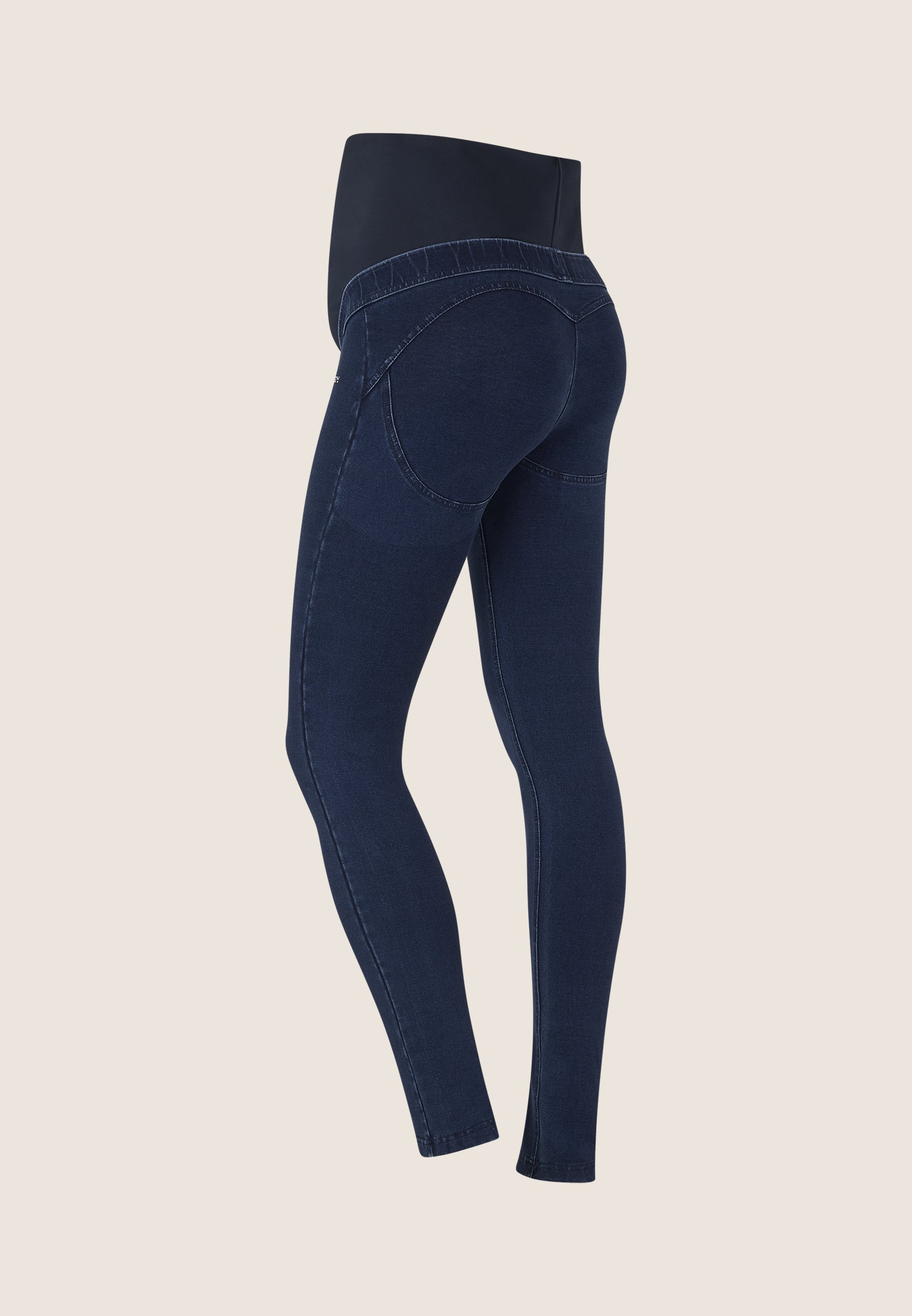 freddy-jeggings-wr-up-core-maternity-jersey-denim-mamma image 7