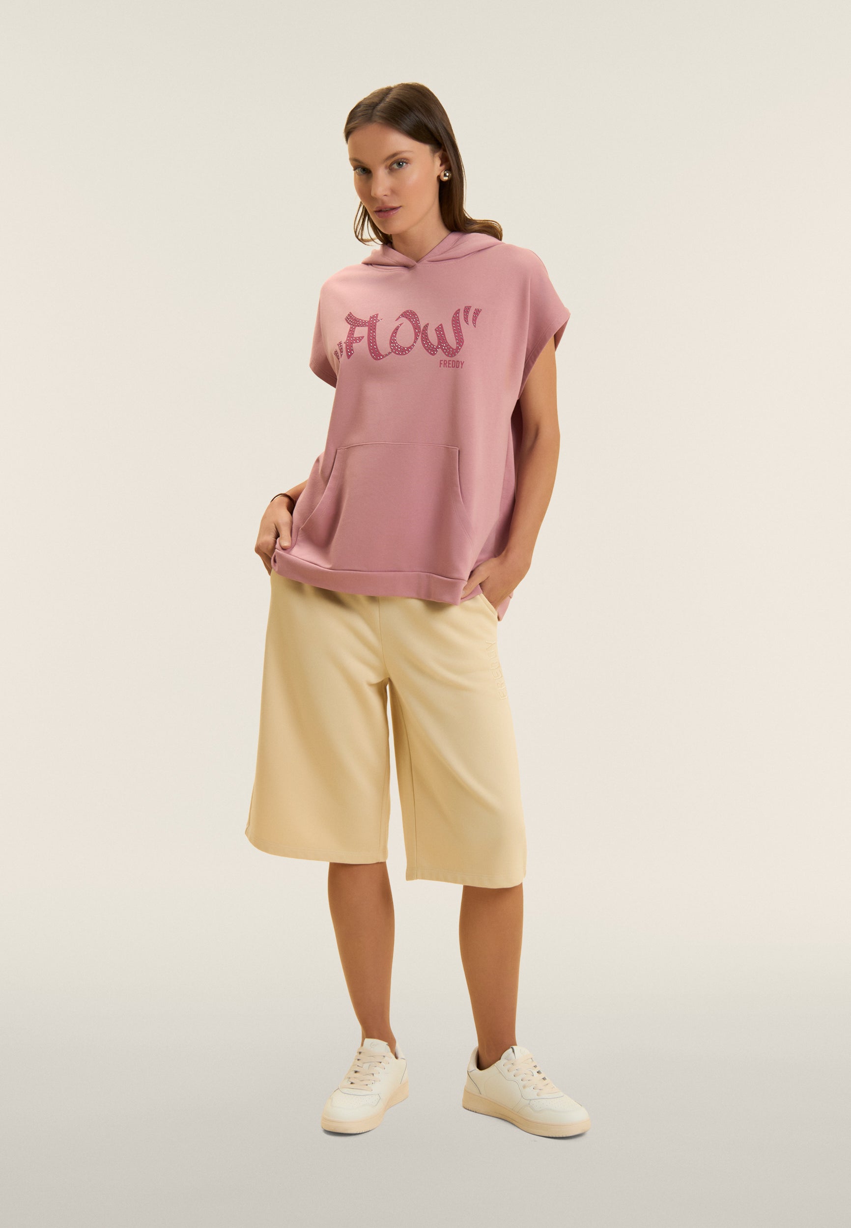 freddy-pantaloni-bermuda-oversize-ricamo-freddy image 2