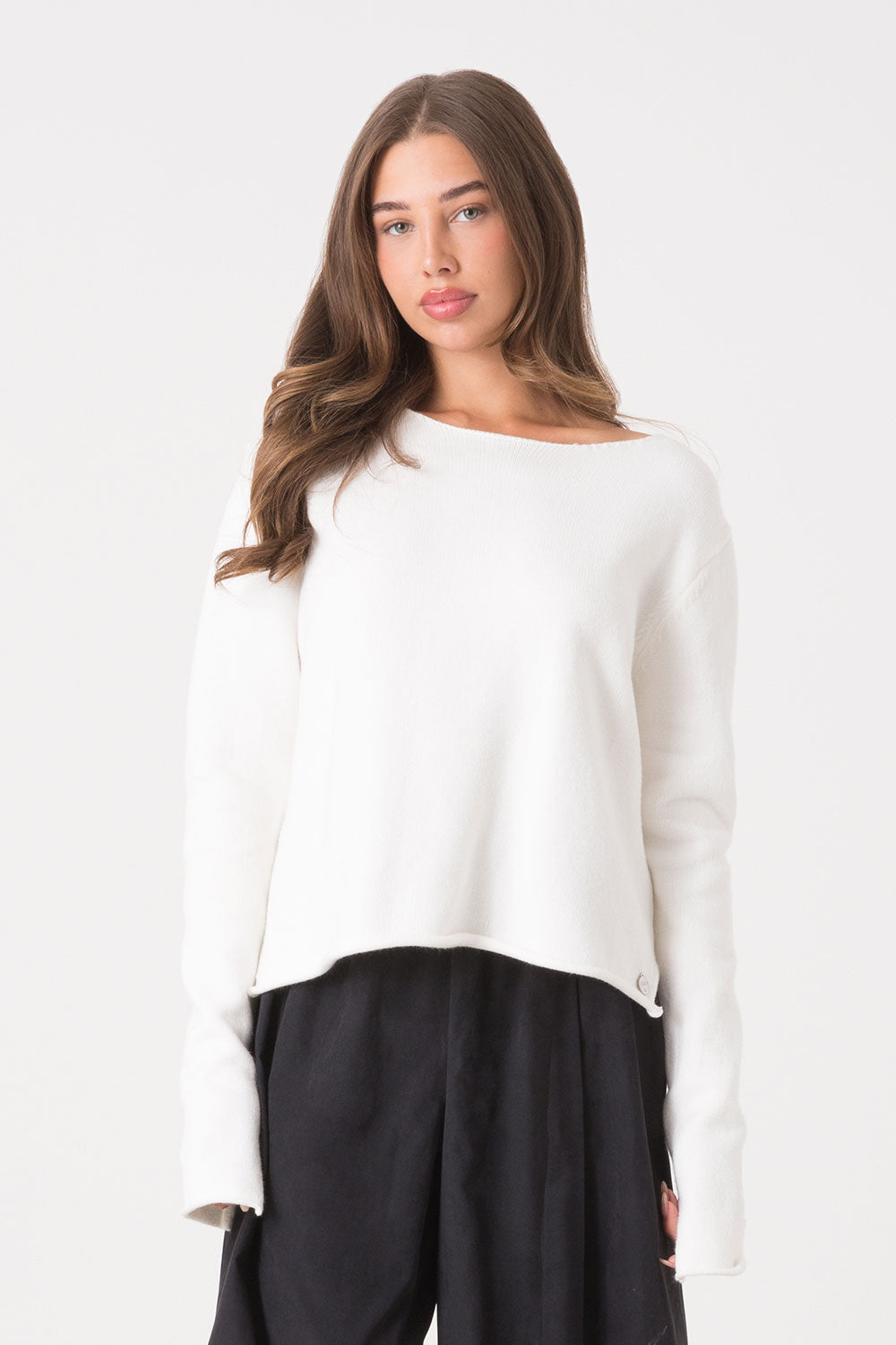 dimensione-danza-maglia-scollo-a-barca-pullover-donna-con-spacchi-laterali image 1