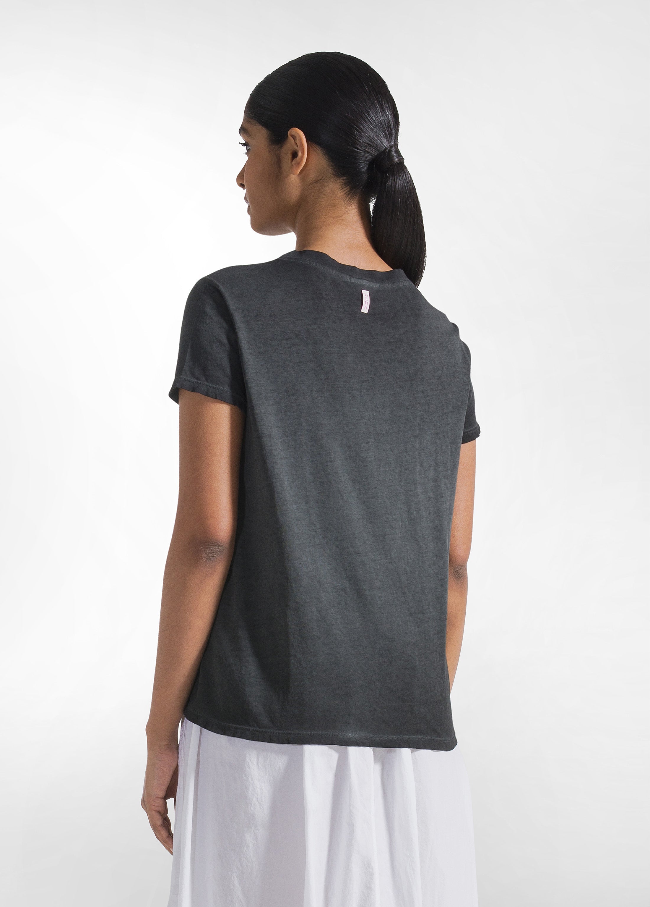 deha-t-shirt-effetto-sfumato-in-cotone-organico-nero-d42780 image 2