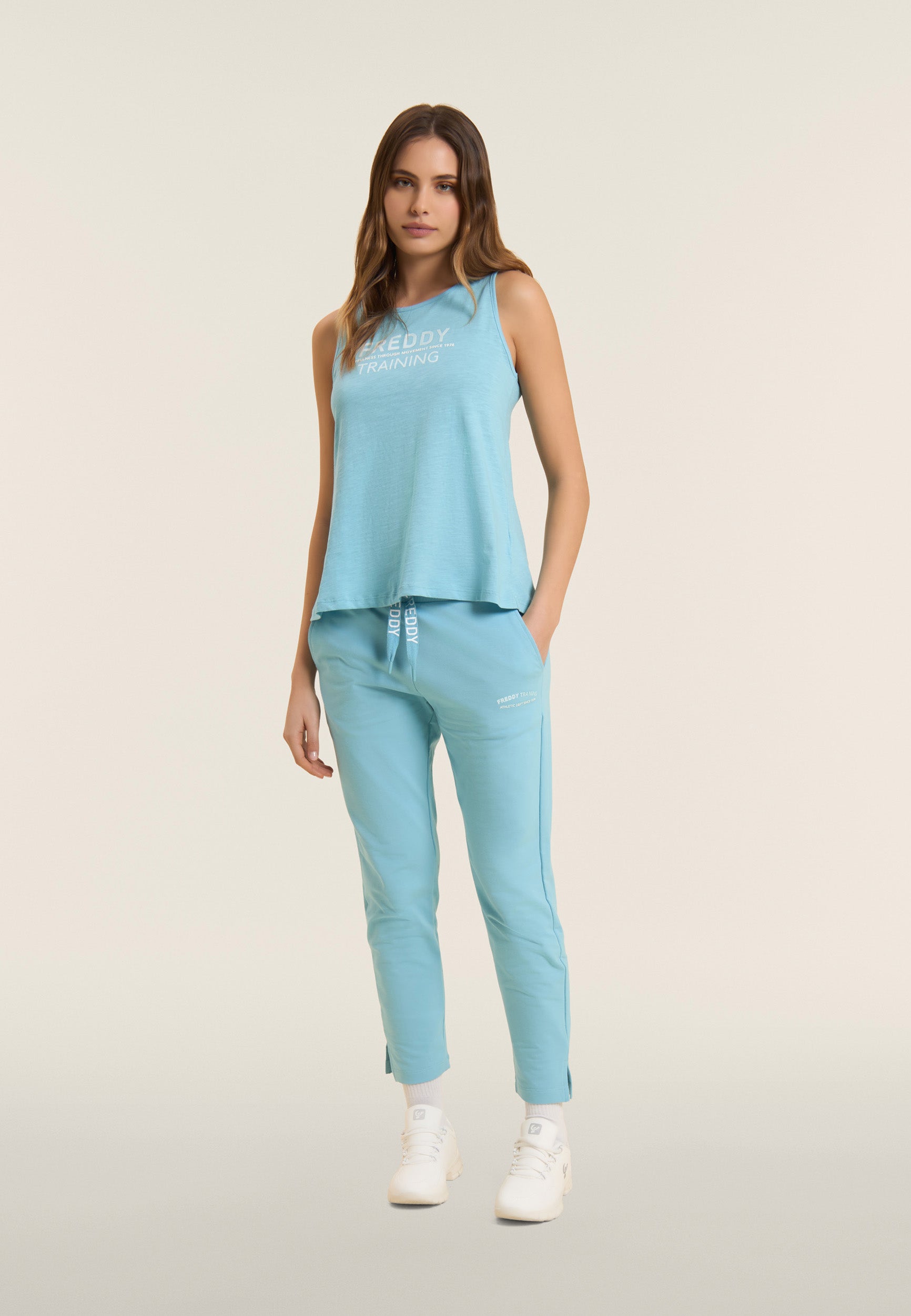 freddy-pantaloni-donna-7-8-spacchi-laterali-logo-freddy-french-terry image 2