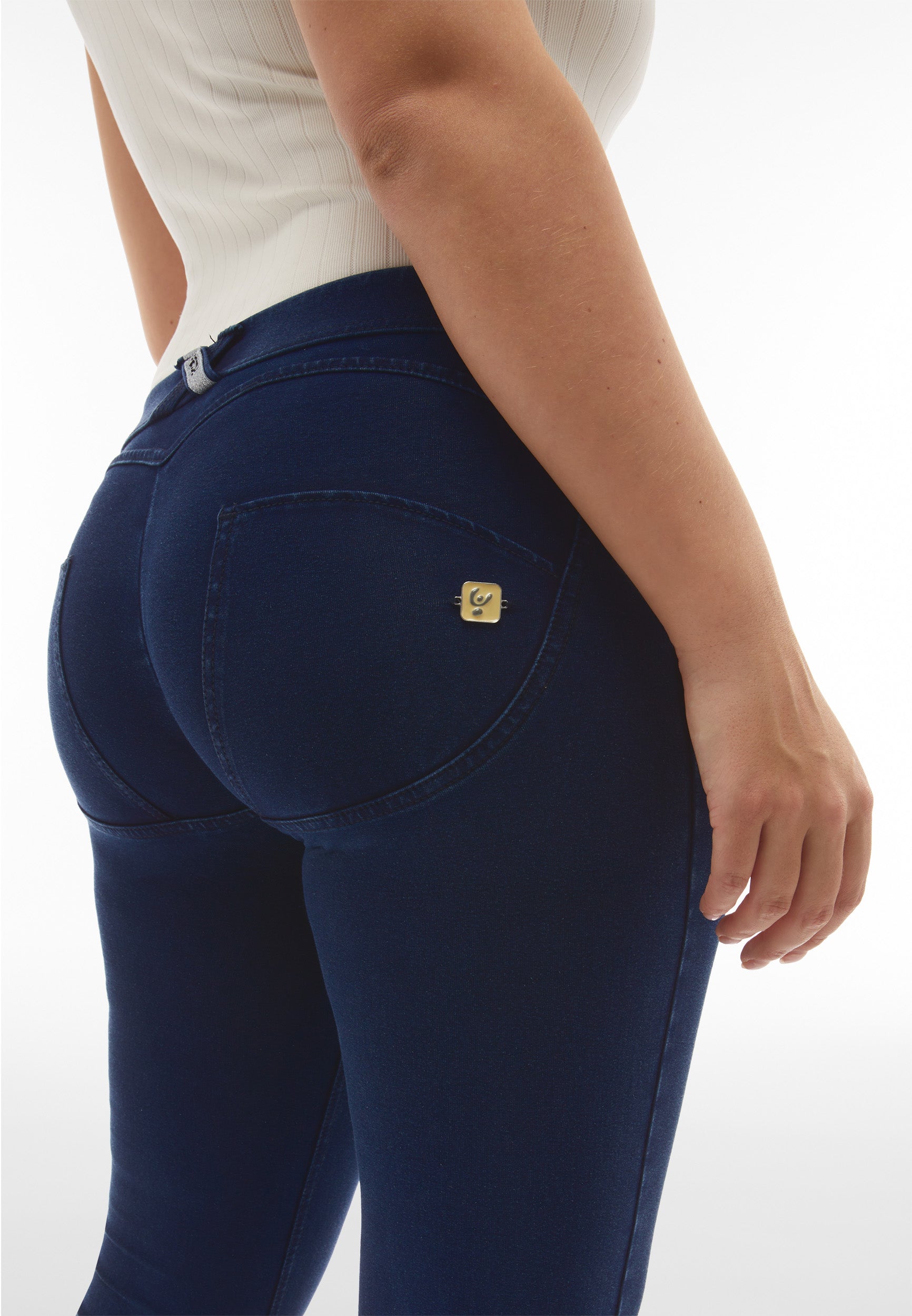 freddy-jeggings-push-up-wr-up-vita-bassa-in-jersey-organico-effetto-denim image 5