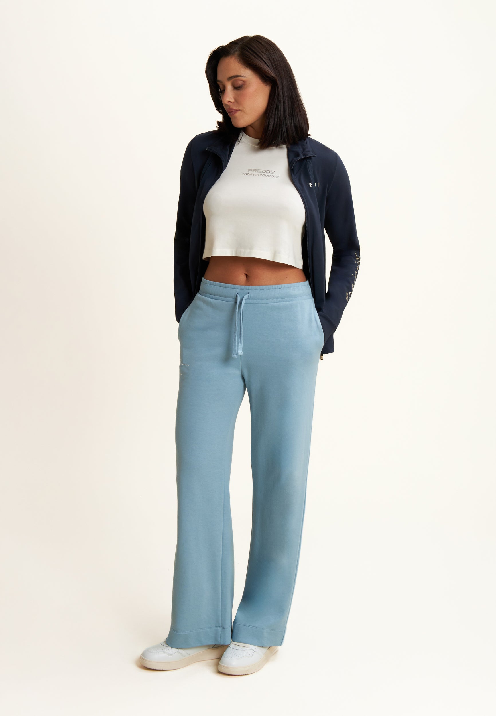 freddy-t-shirt-donna-cropped-slim-fit-in-jersey-leggero image 2