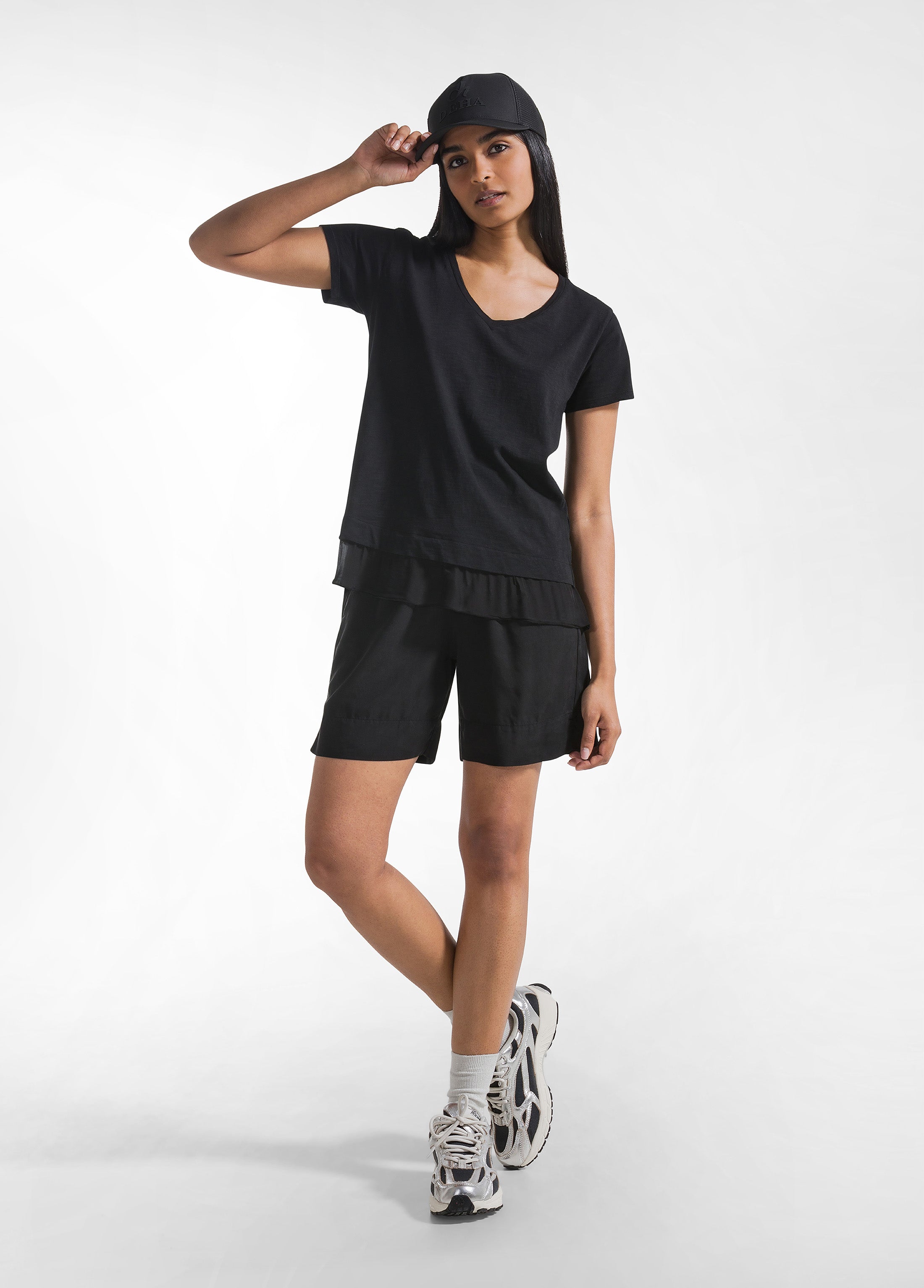 deha-t-shirt-in-cotone-con-dettagli-in-seta-nero-d42492 image 4