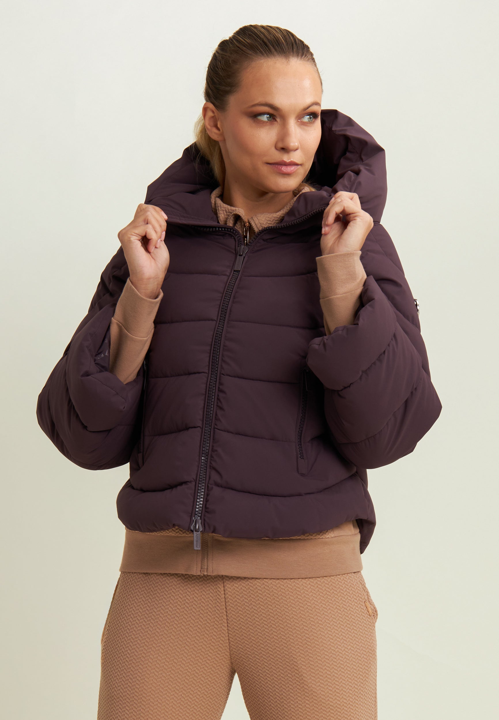 freddy-piumino-cropped-donna-con-maniche-svasate image 1