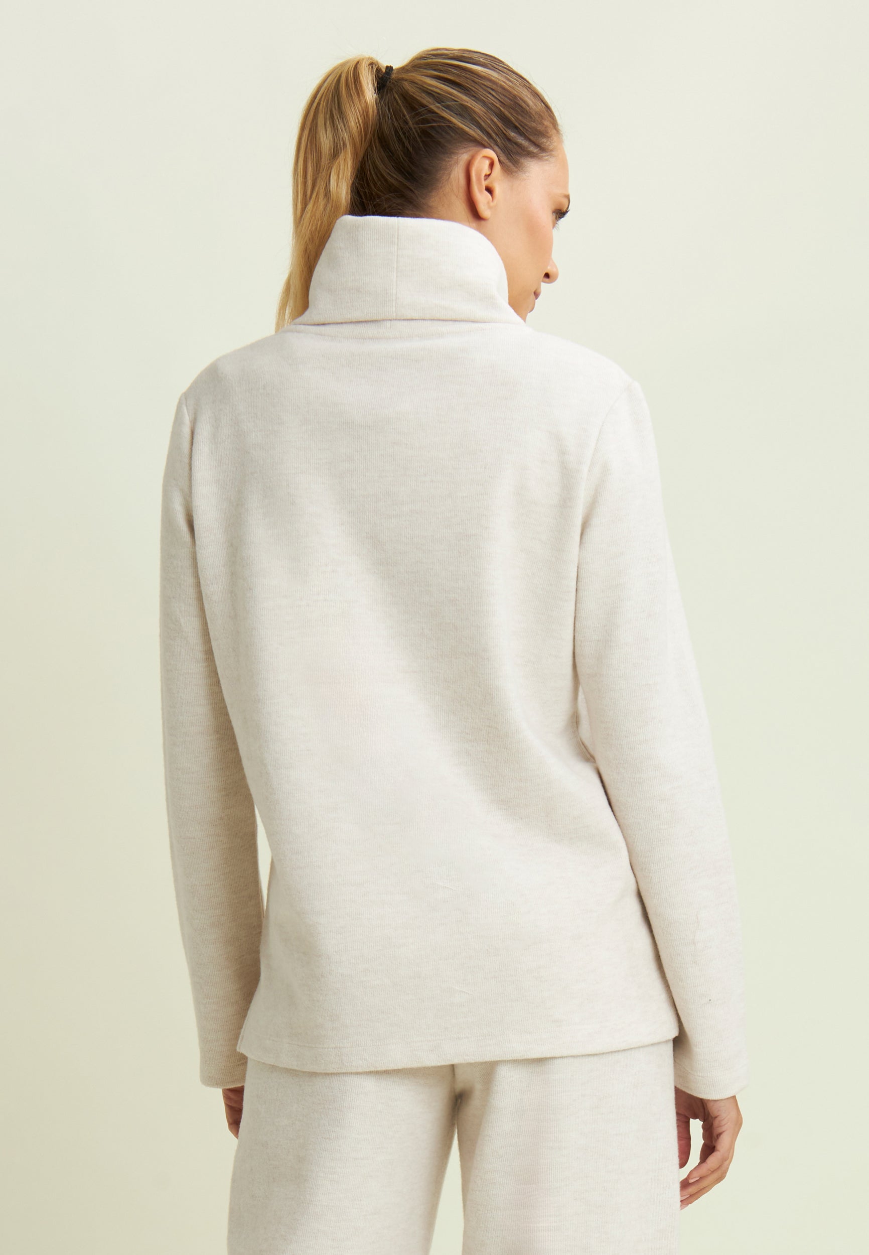 freddy-felpa-donna-svasata-collo-alto-effetto-tricot image 3