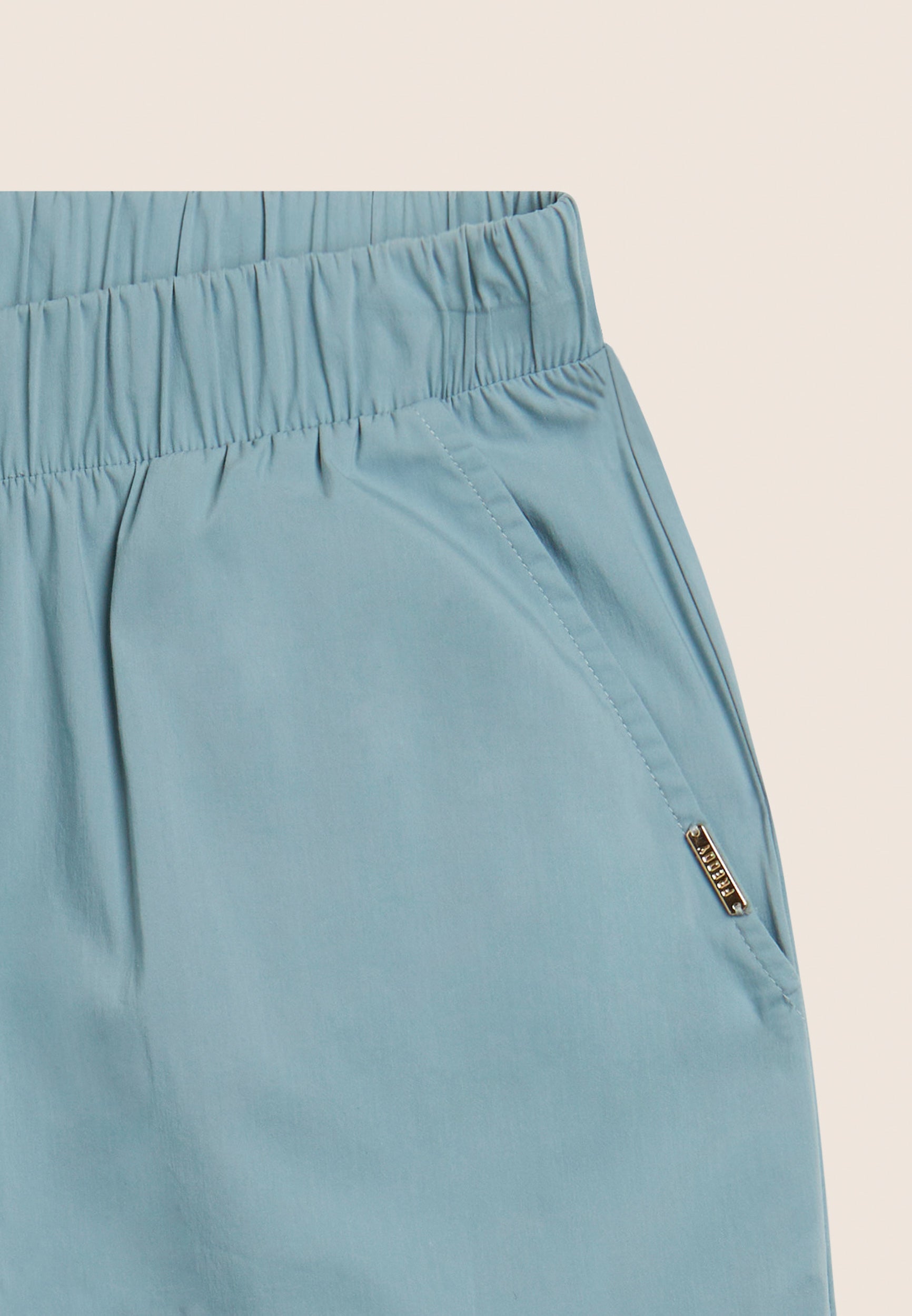 freddy-pantaloni-cropped-wide-leg-con-ricamo-floreale-sangallo image 7