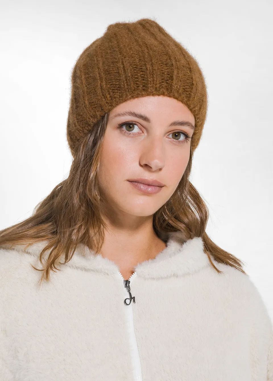 deha-berretto-in-misto-alpaca-marrone-d52911 image 1