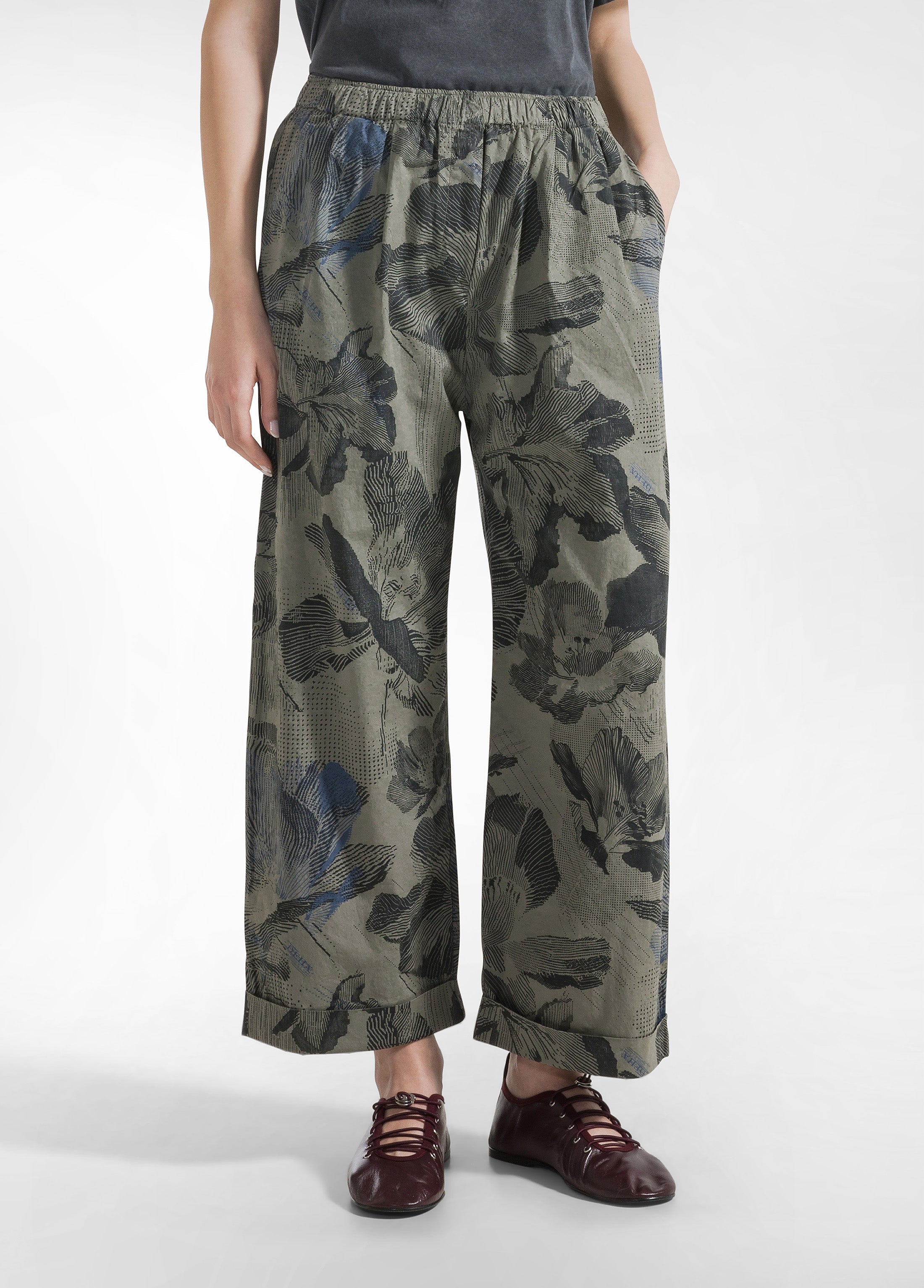 deha-pantalone-relaxed-in-popeline-stampato-verde image 2
